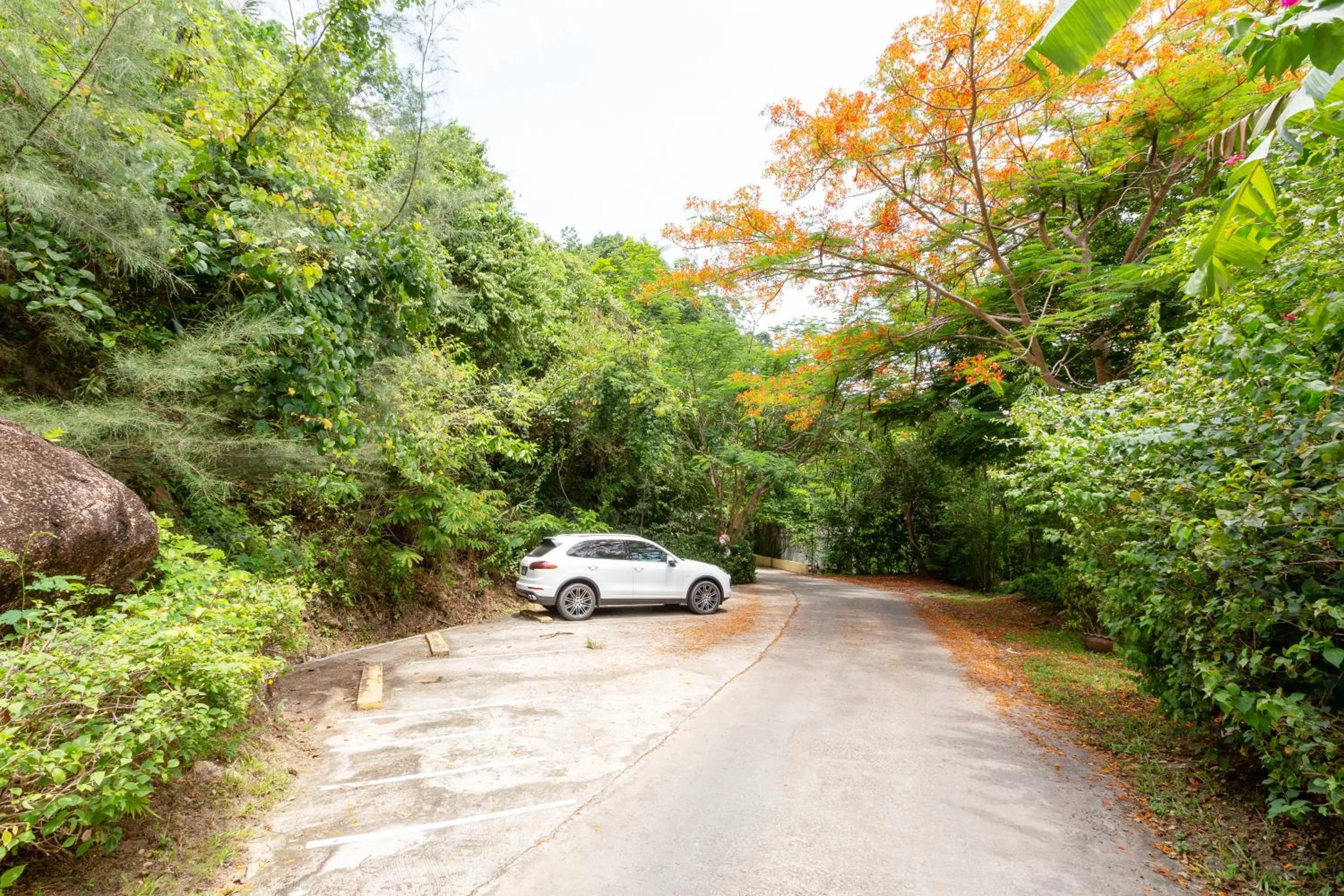Neighbourhood in Amala Grand Bleu Resort Hilltops - SHA