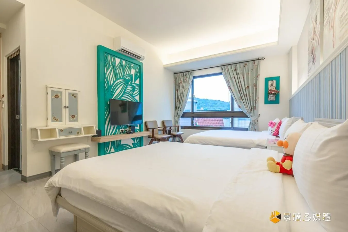 Photo of the whole room, Bed in Happiness is coming(Near Hualien Railway Station)