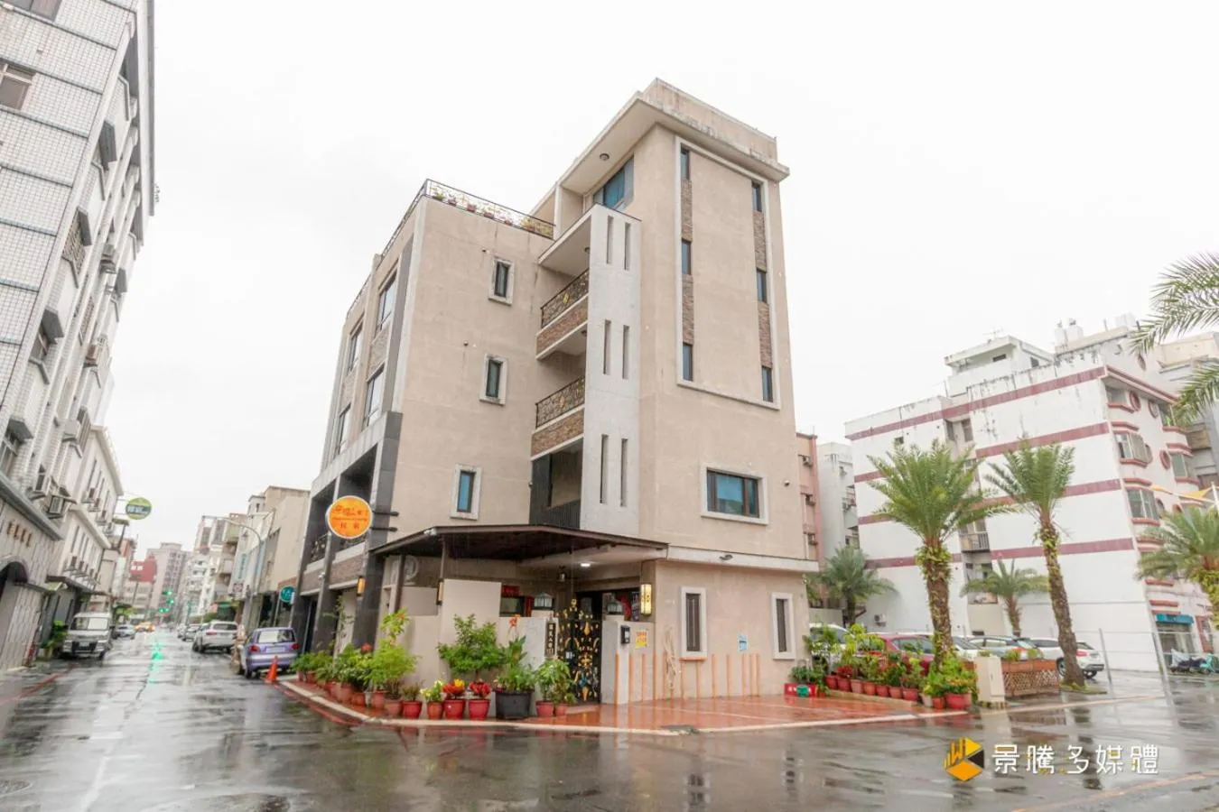 Property building in Happiness is coming(Near Hualien Railway Station)