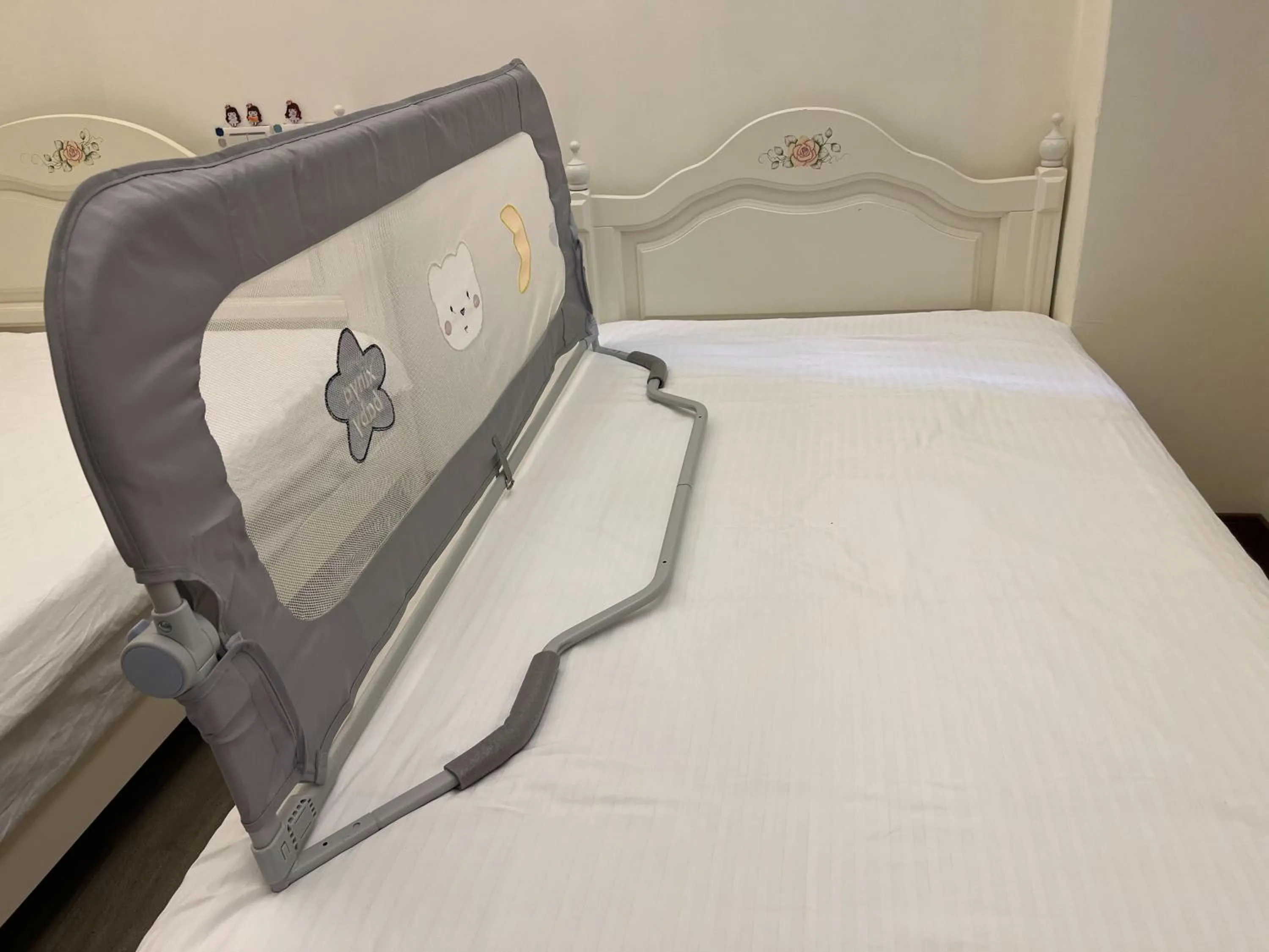 cot, Bed in 幸福來了-近花蓮火車站 寵物友善 電梯民宿