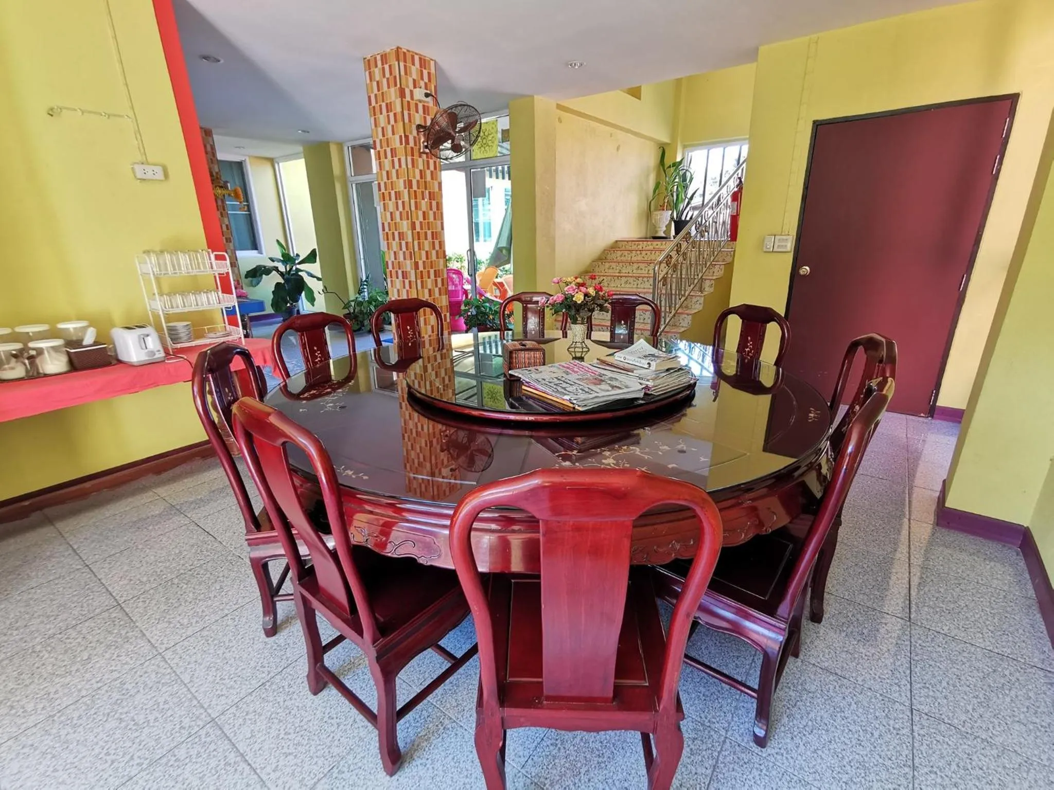 Restaurant/places to eat in Honey Hotel Chiang Saen