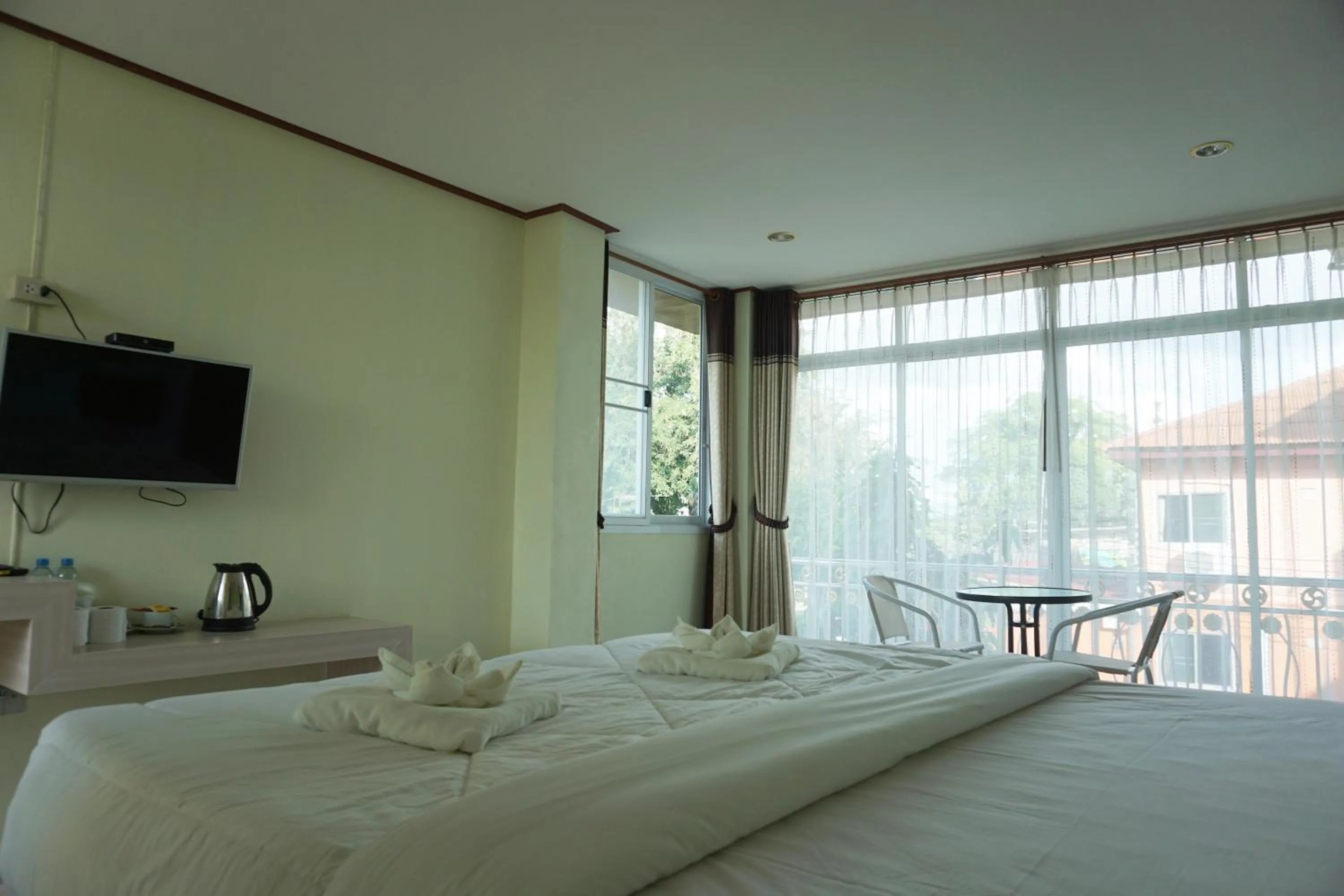 Bedroom, Bed in Honey Hotel Chiang Saen