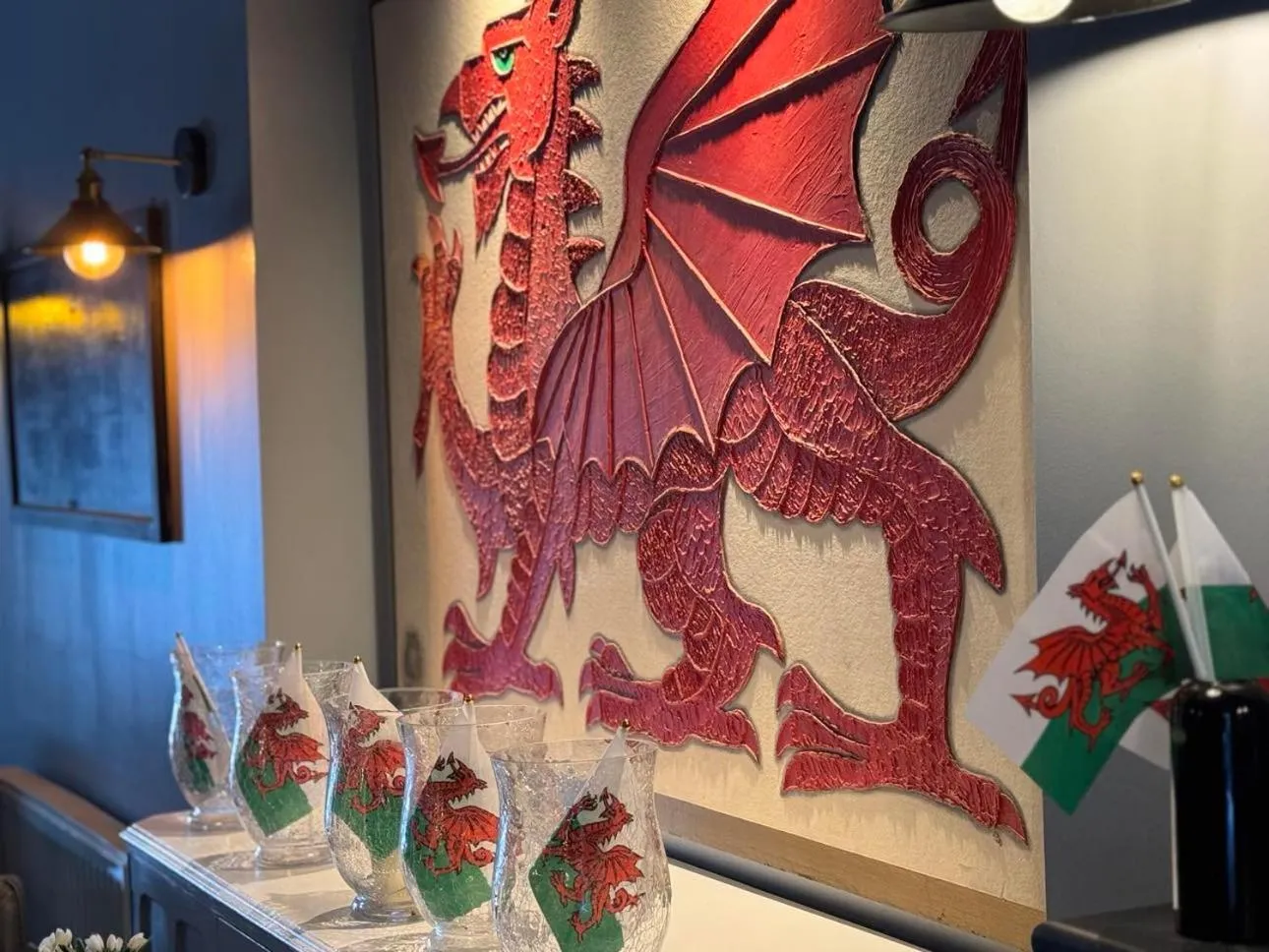 Lounge or bar in Y Castell