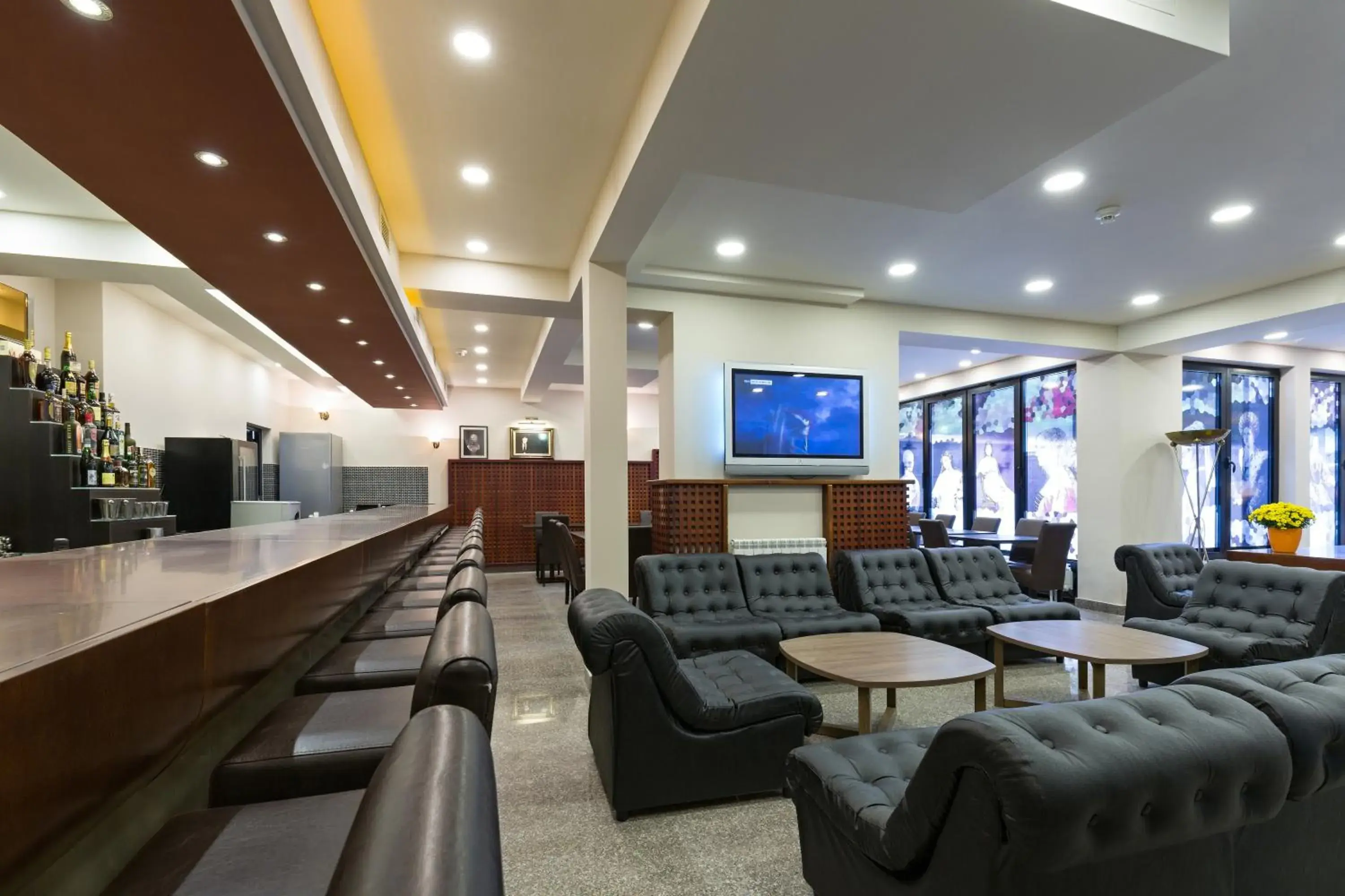 Lounge or bar in Hotel Sterling Garni Lounge or bar in Hotel Sterling Garni
