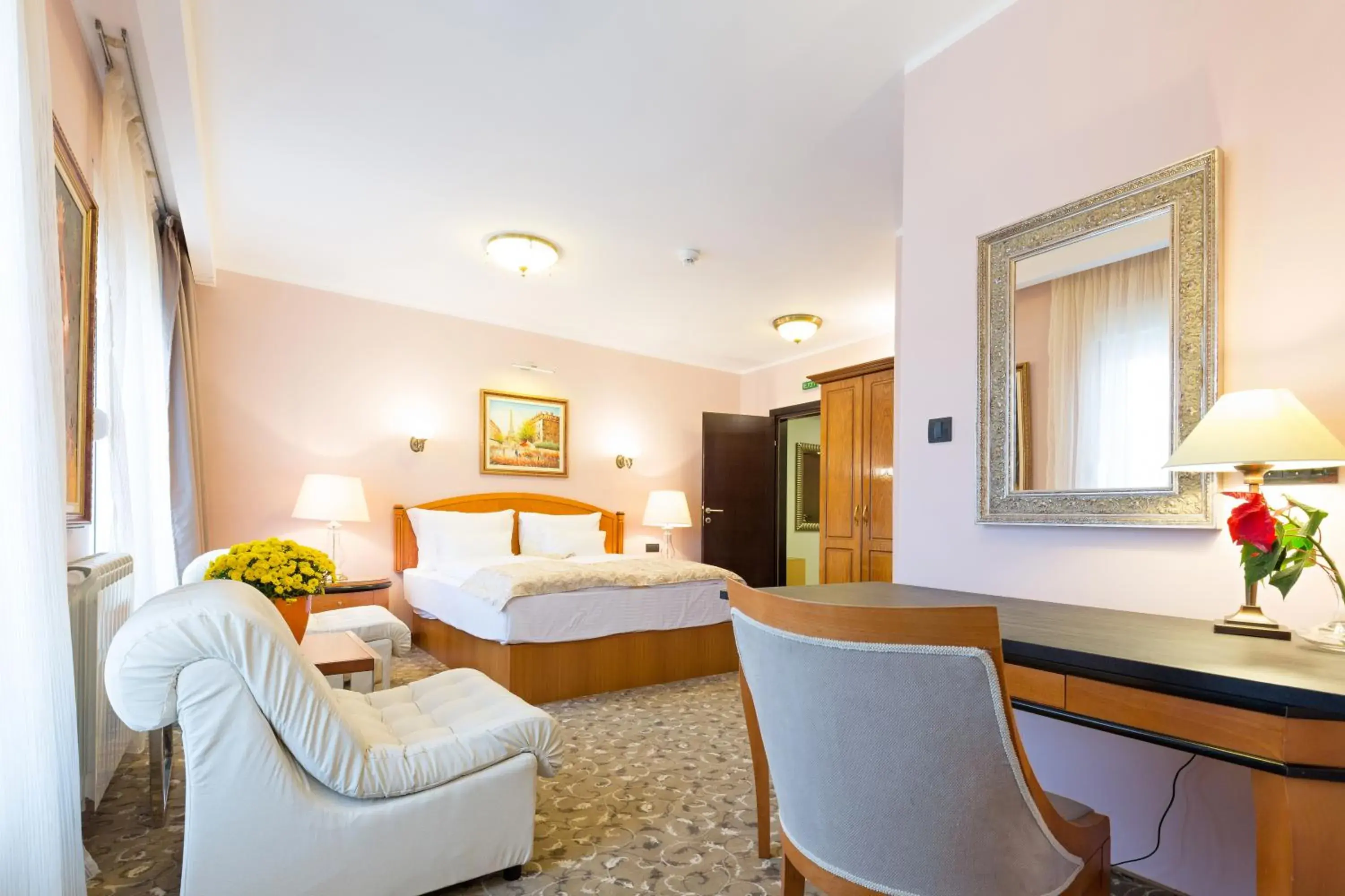 Property building, Bed in Hotel Sterling Garni Property building, Bed in Hotel Sterling Garni
