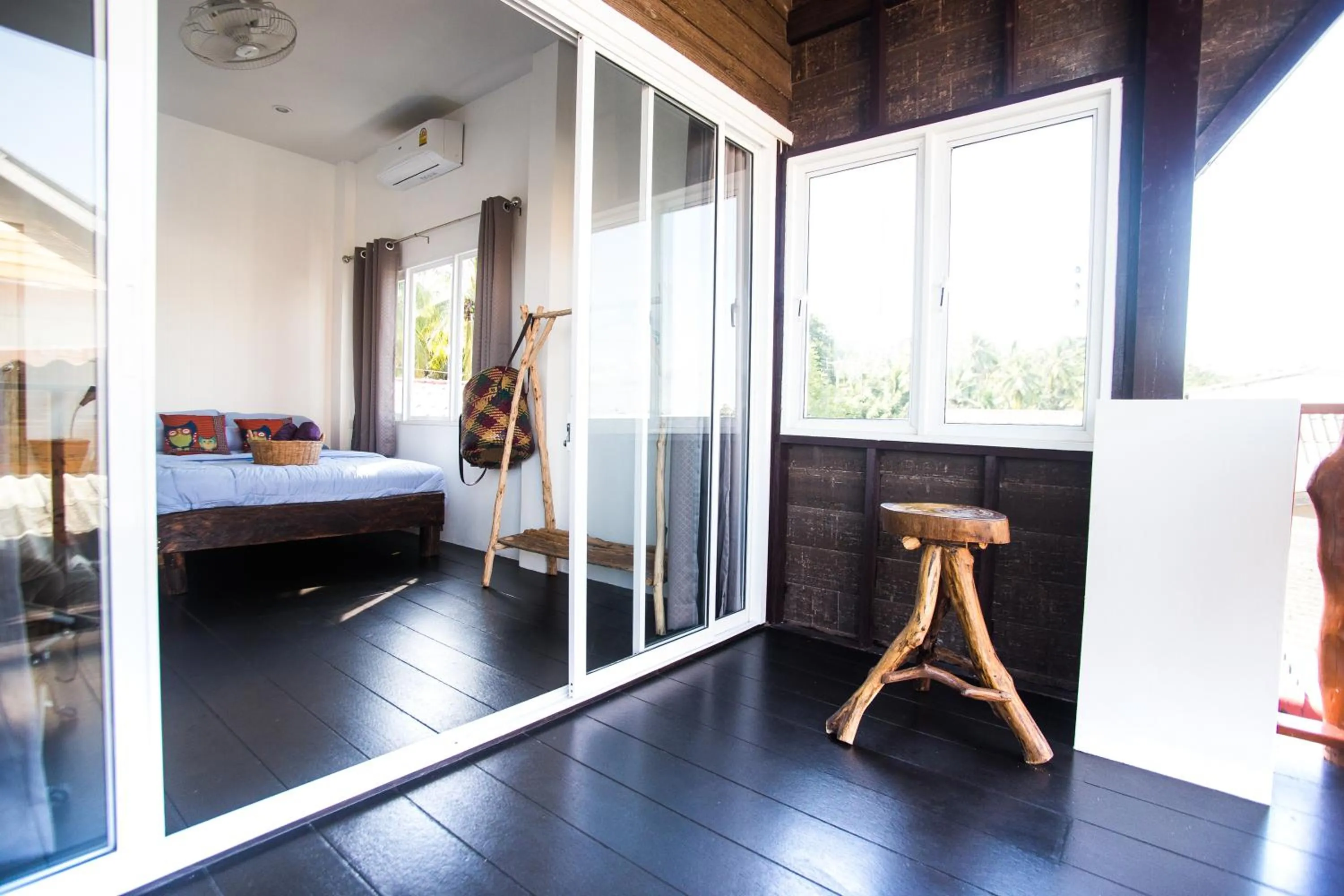 Balcony/Terrace, Bed in Sweet Life Guesthouse