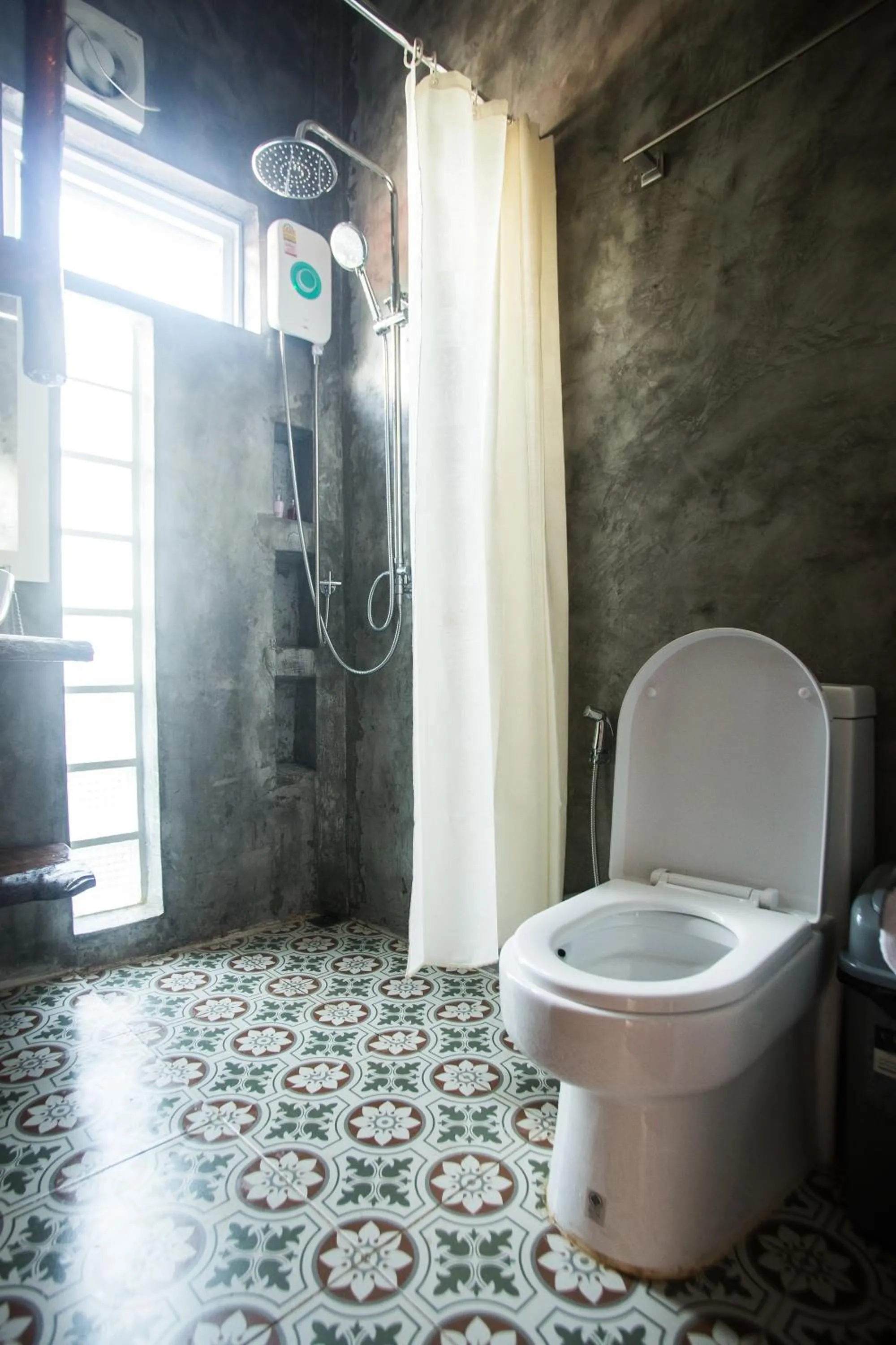 Bathroom in Sweet Life Guesthouse