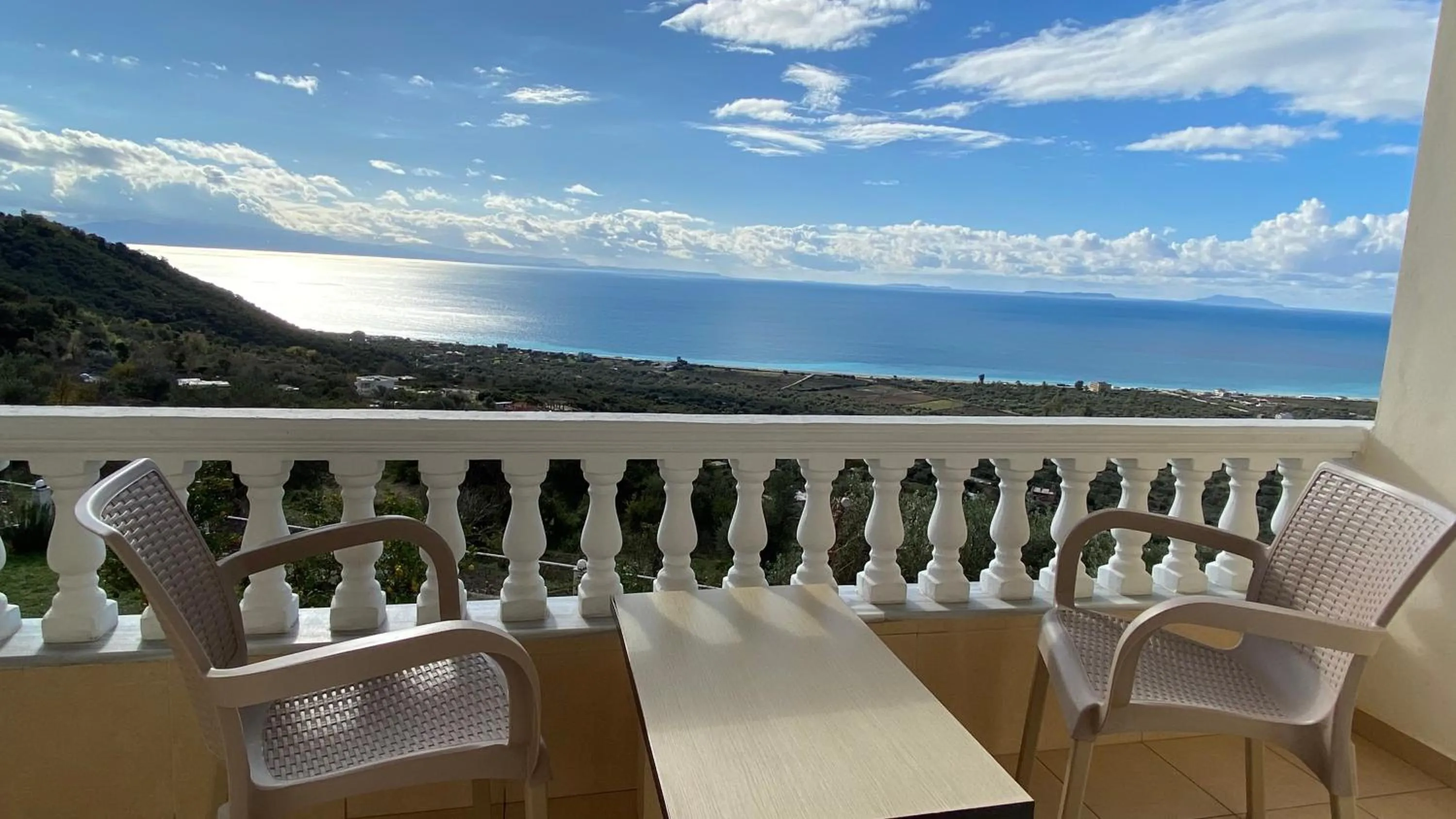 Balcony/Terrace in OniRana Apartments