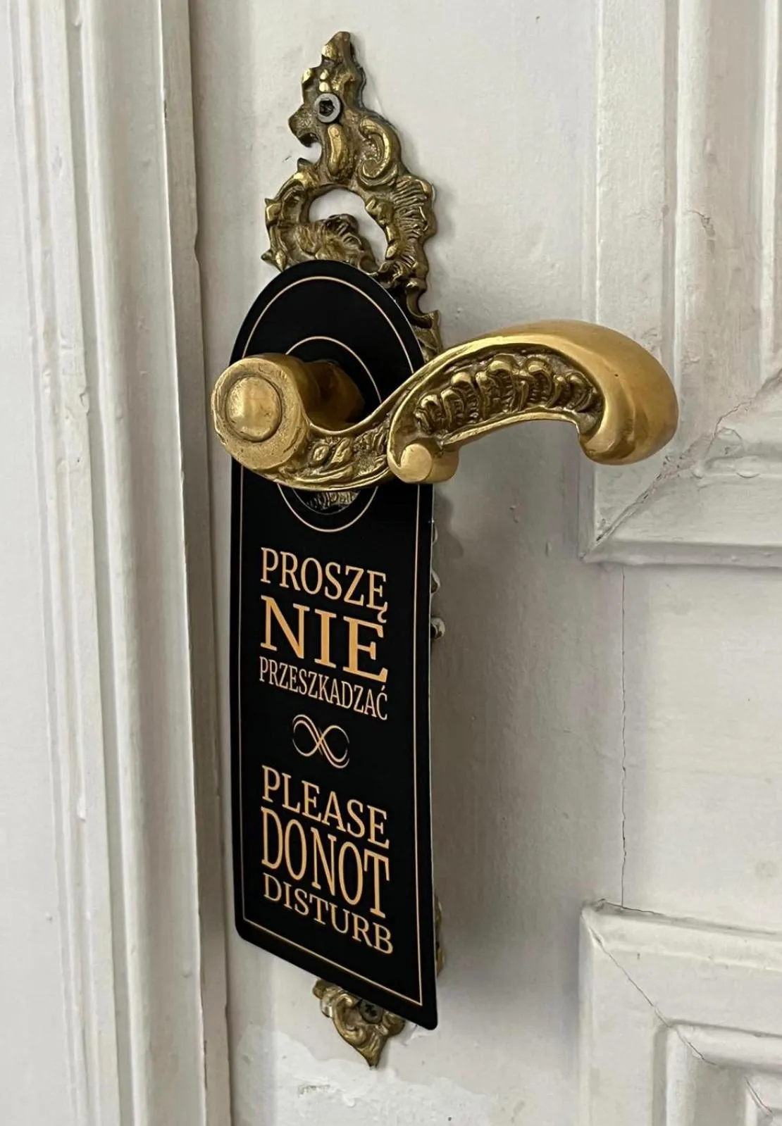 Decorative detail in Good Time Residence