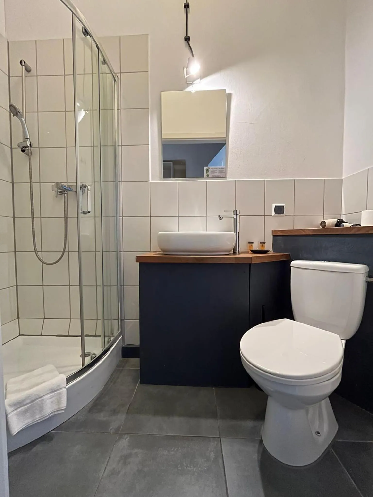 Bathroom in Good Time Residence