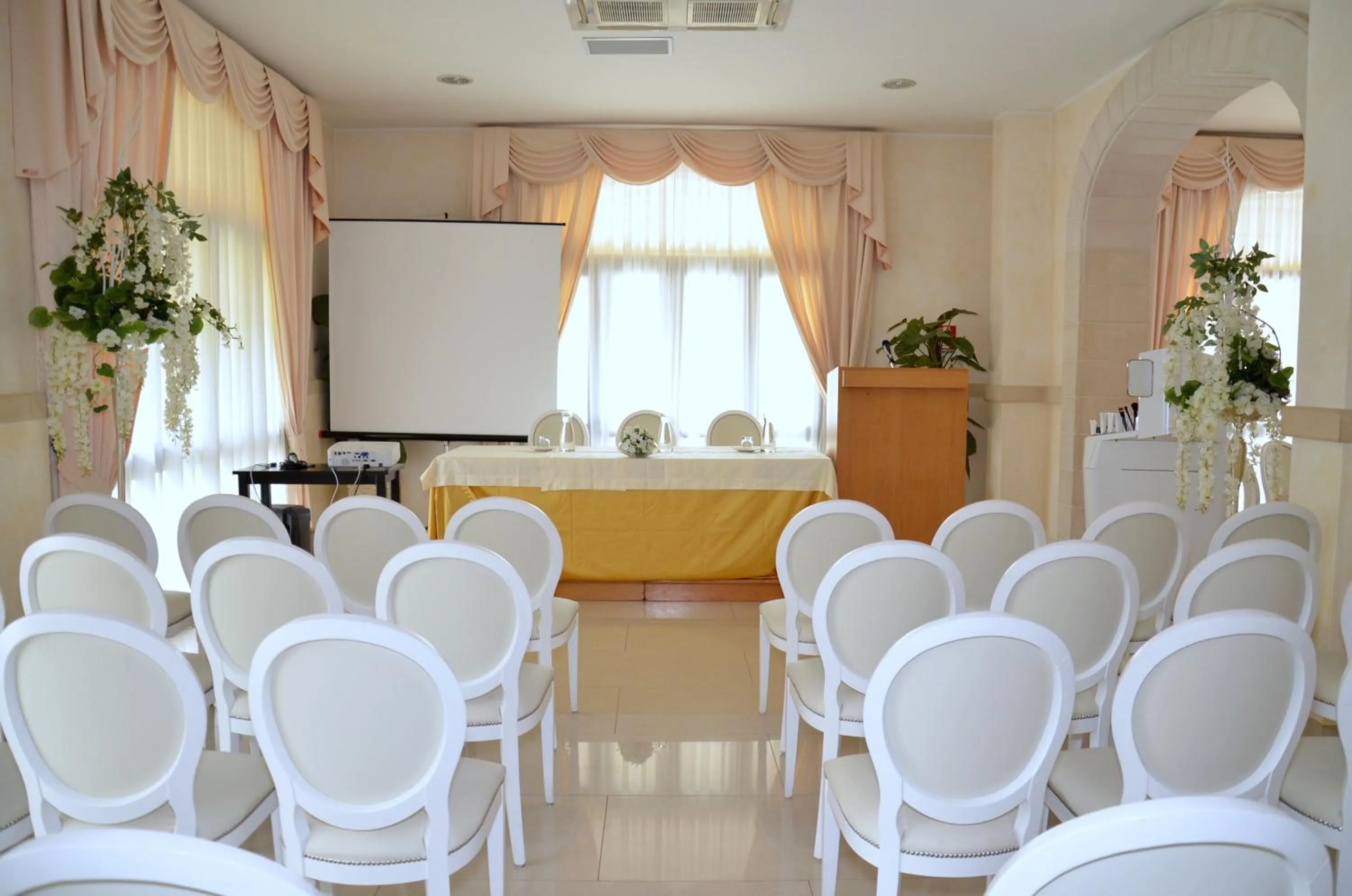 Business facilities in Tenuta Caradonna
