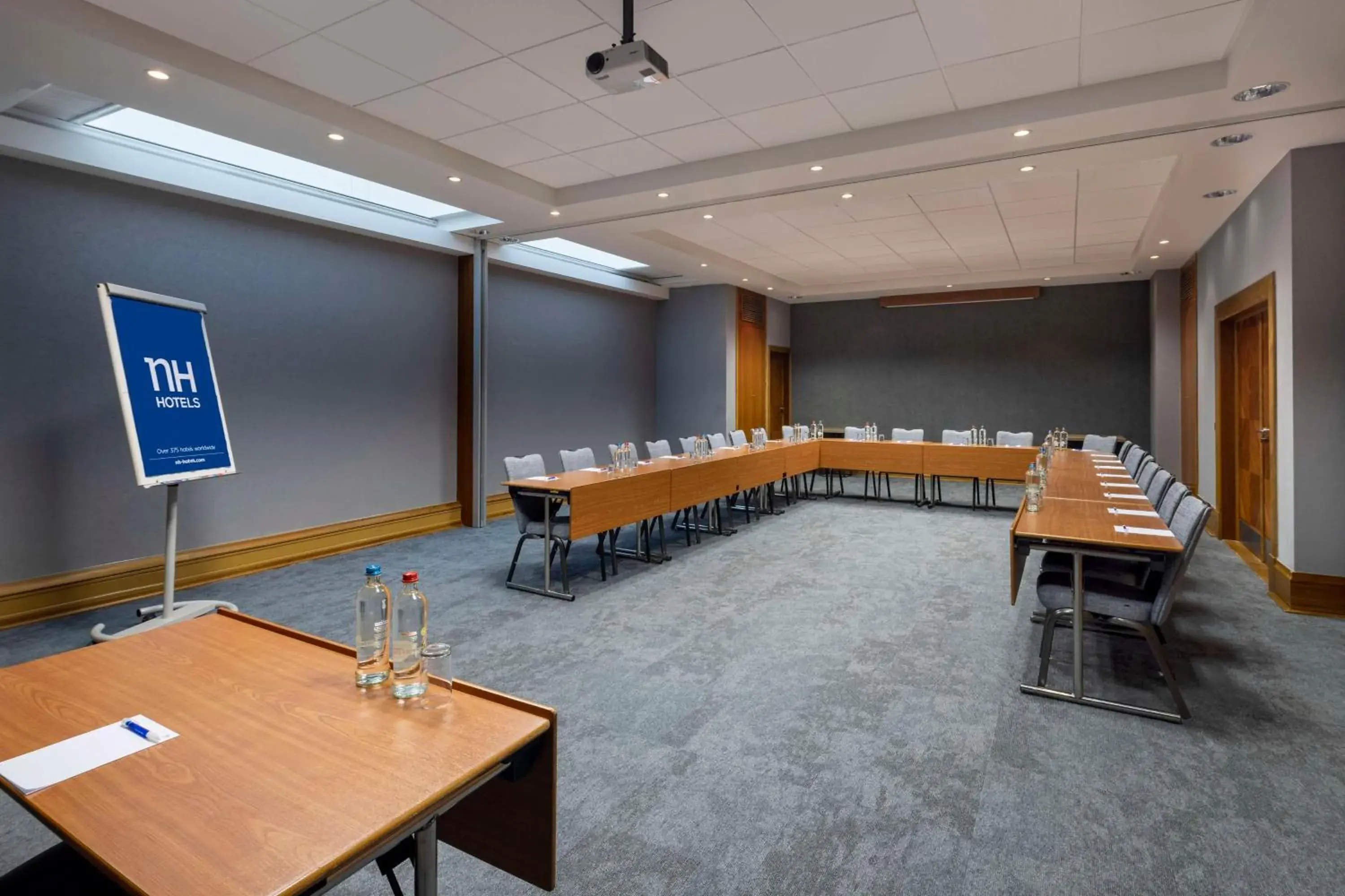 Bedroom in NH Brussels Airport Bedroom in NH Brussels Airport