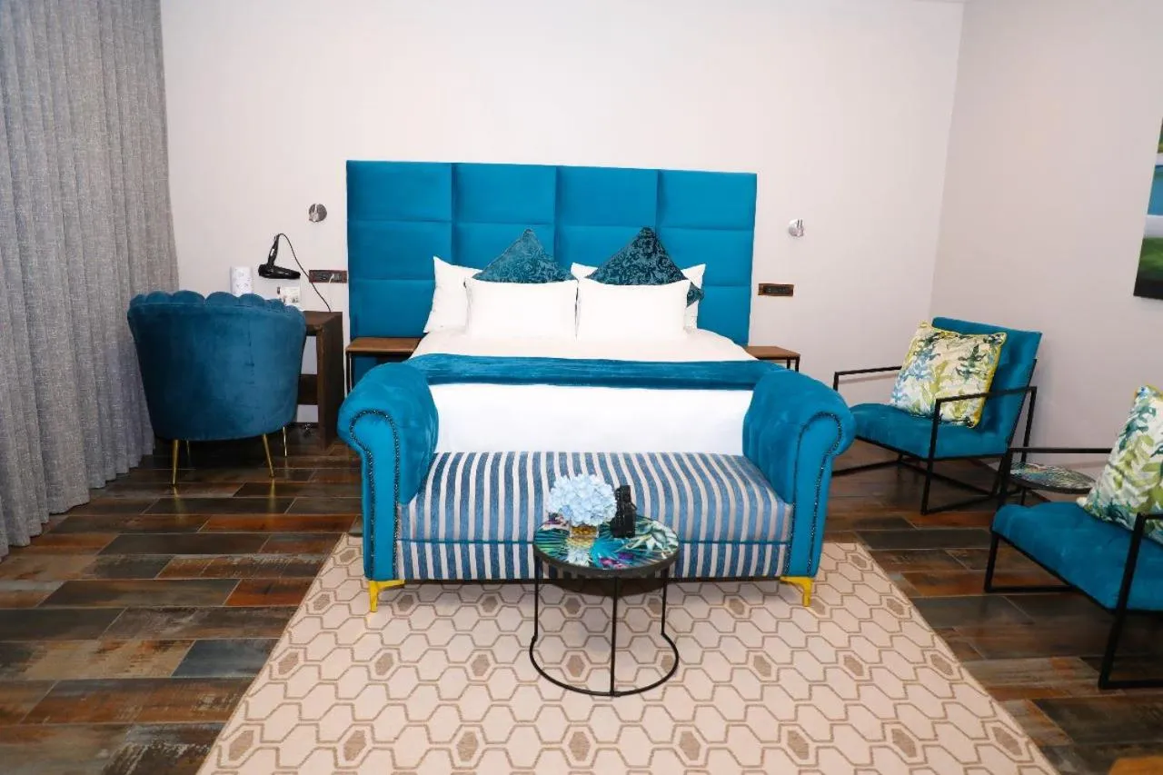 Bed in TshiBerry Bed & Breakfast