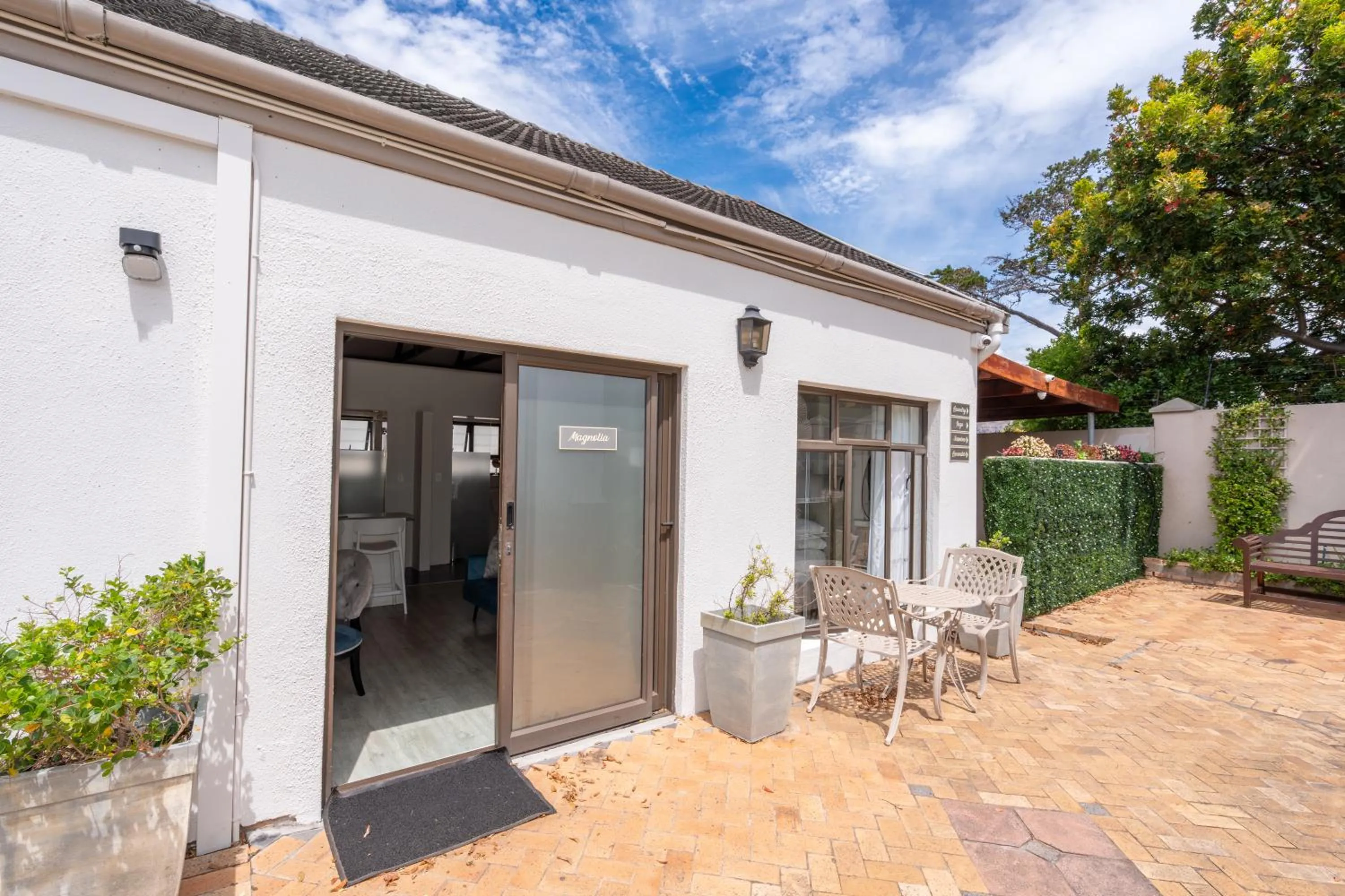 Property building in 2 On Lismore Guesthouse