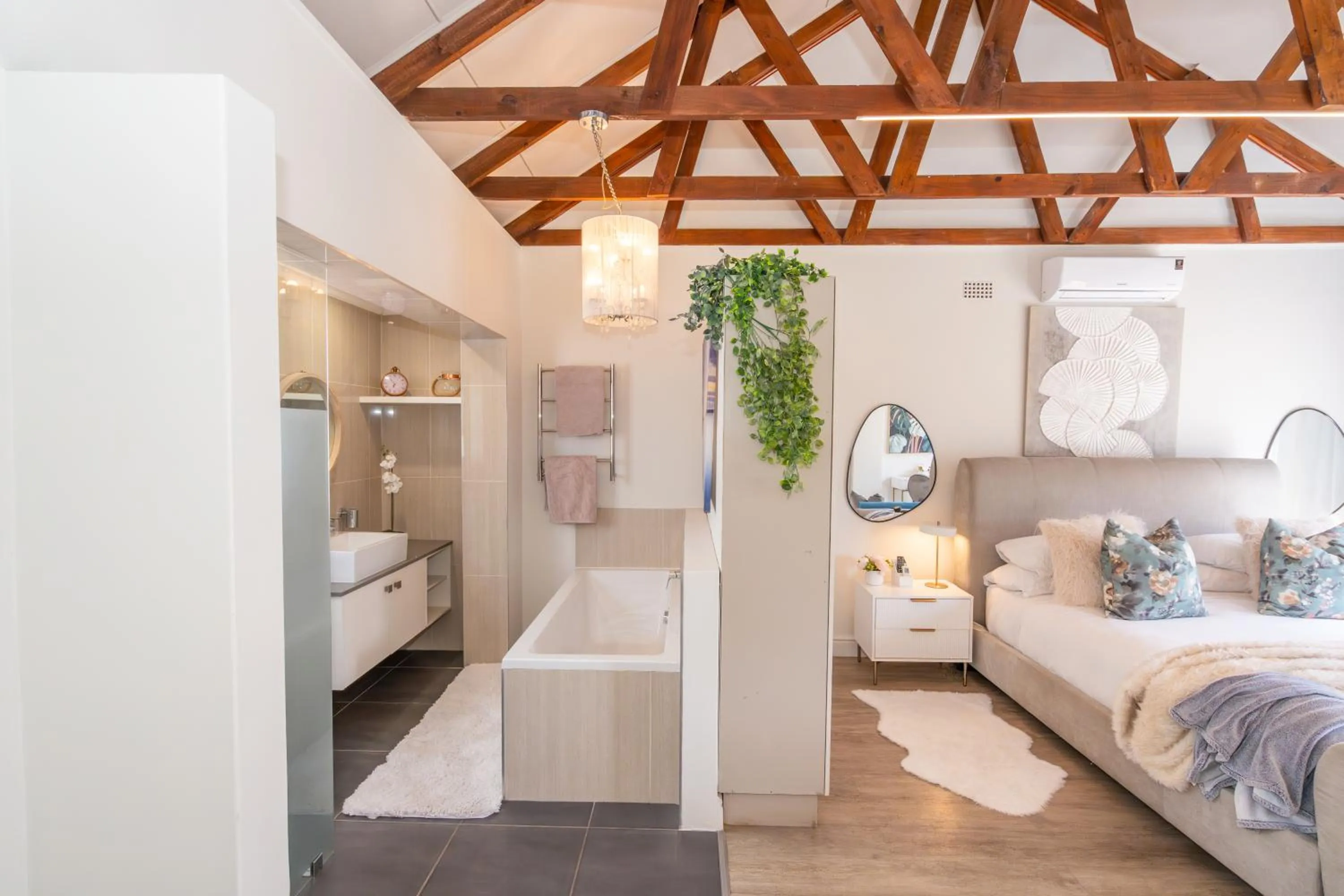 Bedroom, Bed in 2 On Lismore Guesthouse