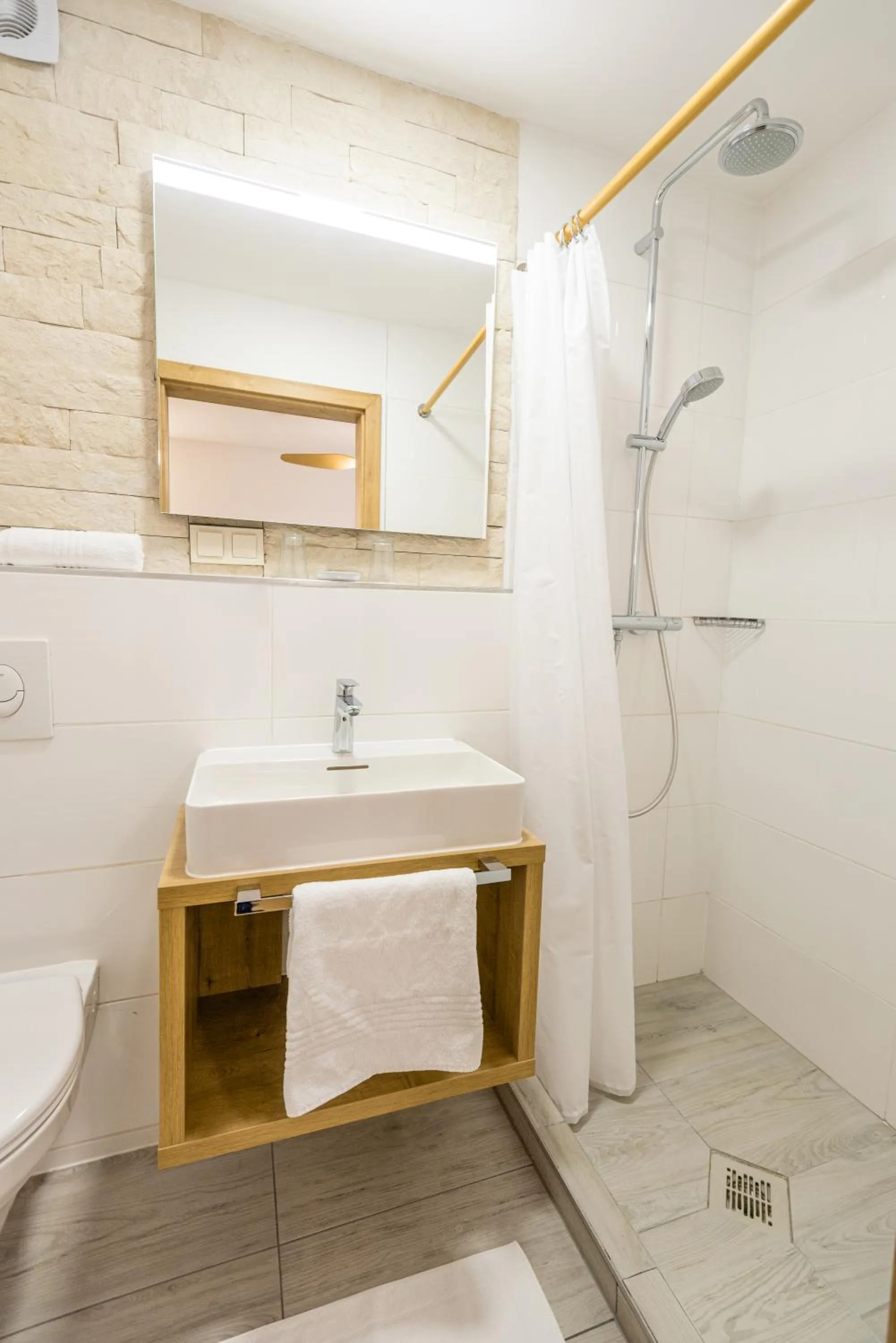 Bathroom in Hotel Modus