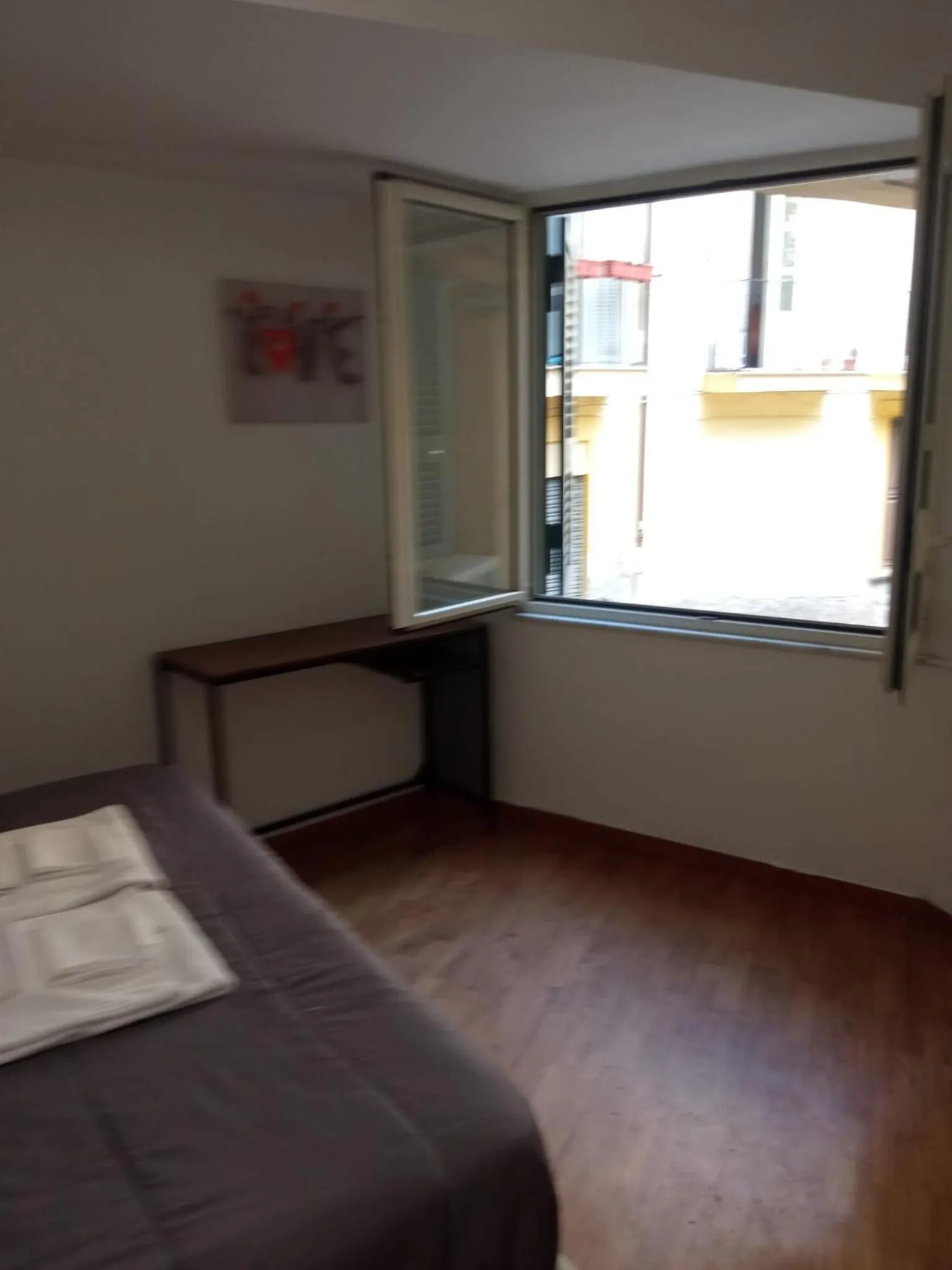 Bed in Amedeo Square