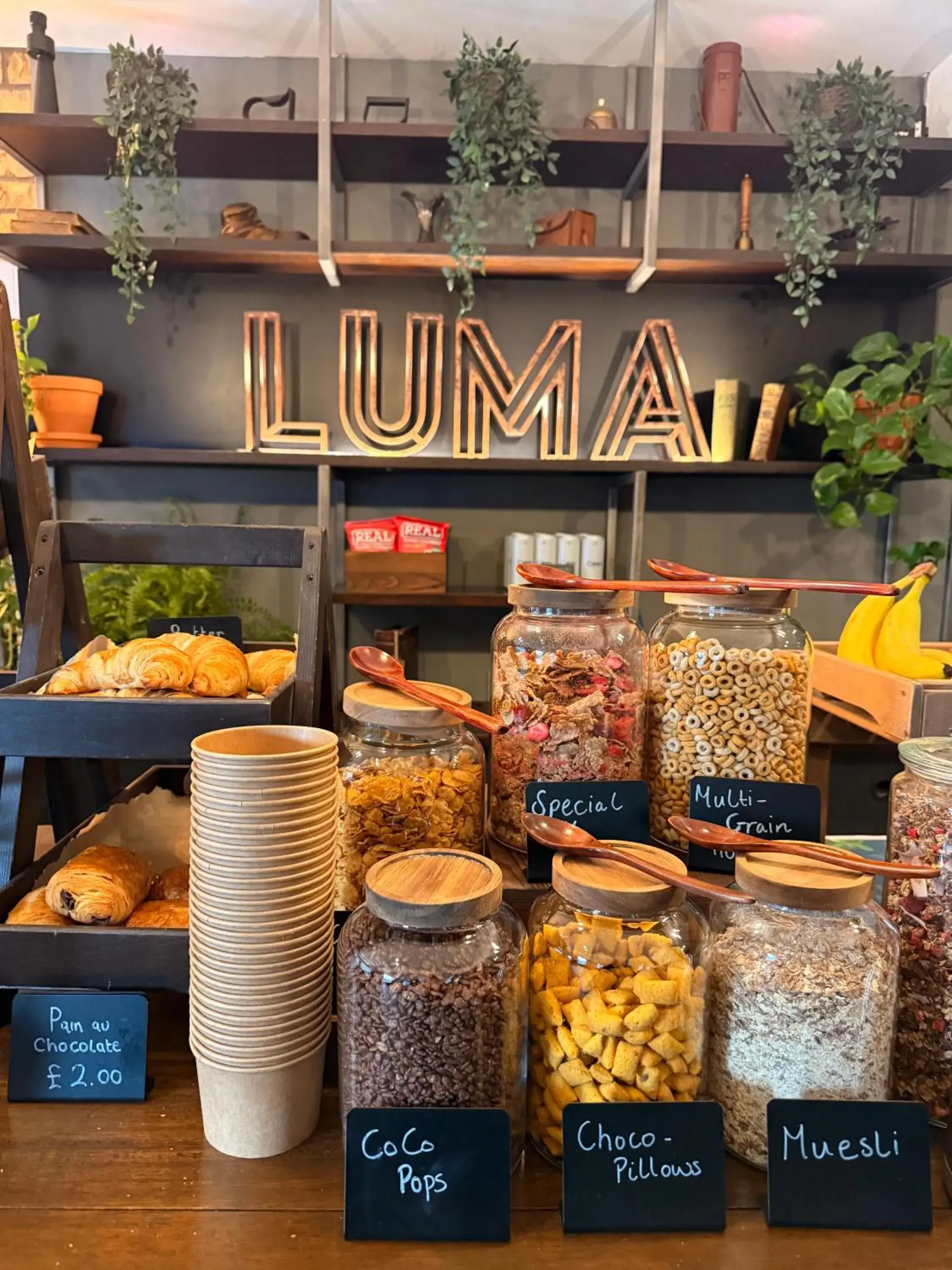 Breakfast in Heeton Concept Hotel – Luma Hammersmith Breakfast in Heeton Concept Hotel – Luma Hammersmith