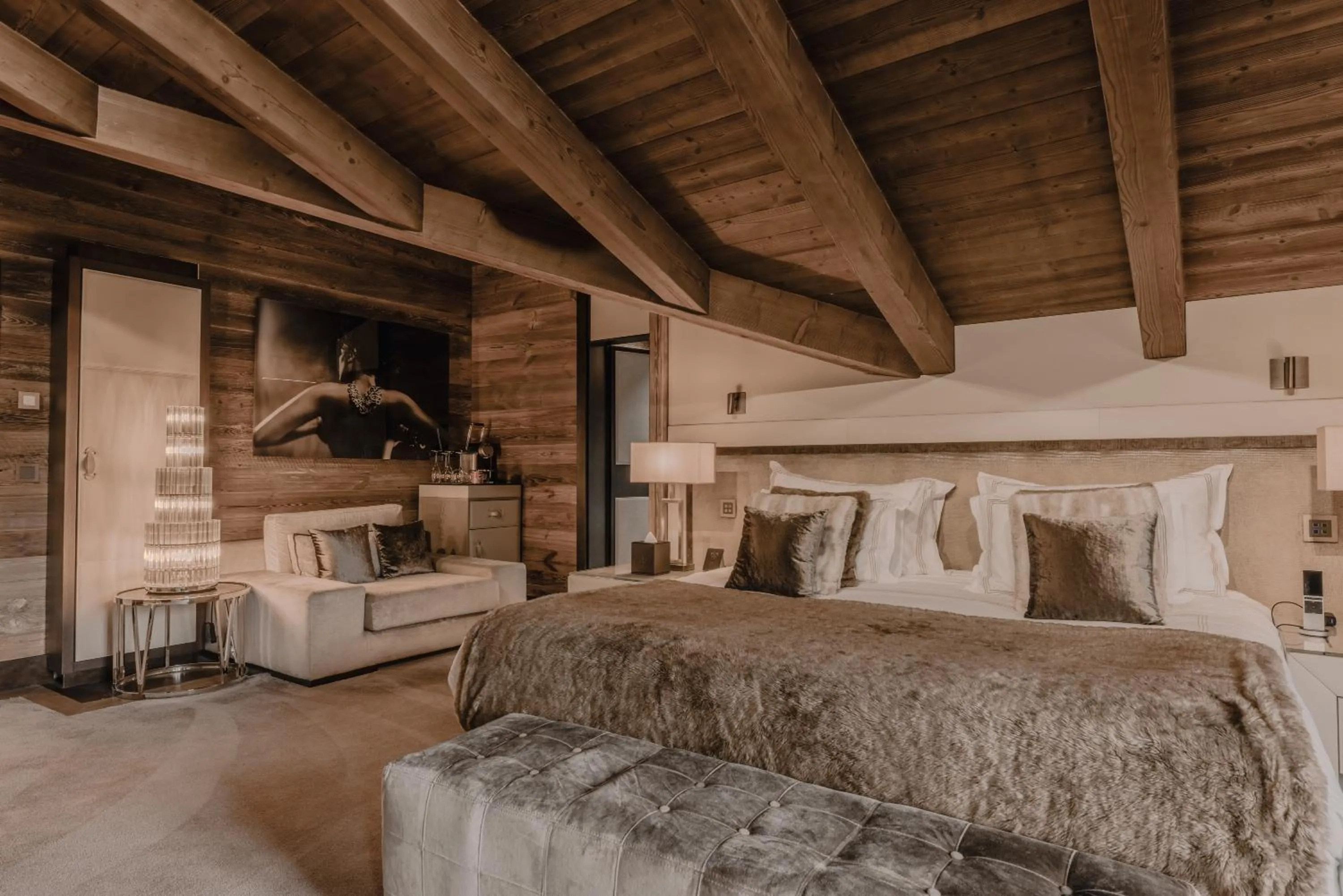 Bed in Ultima Hotel Gstaad