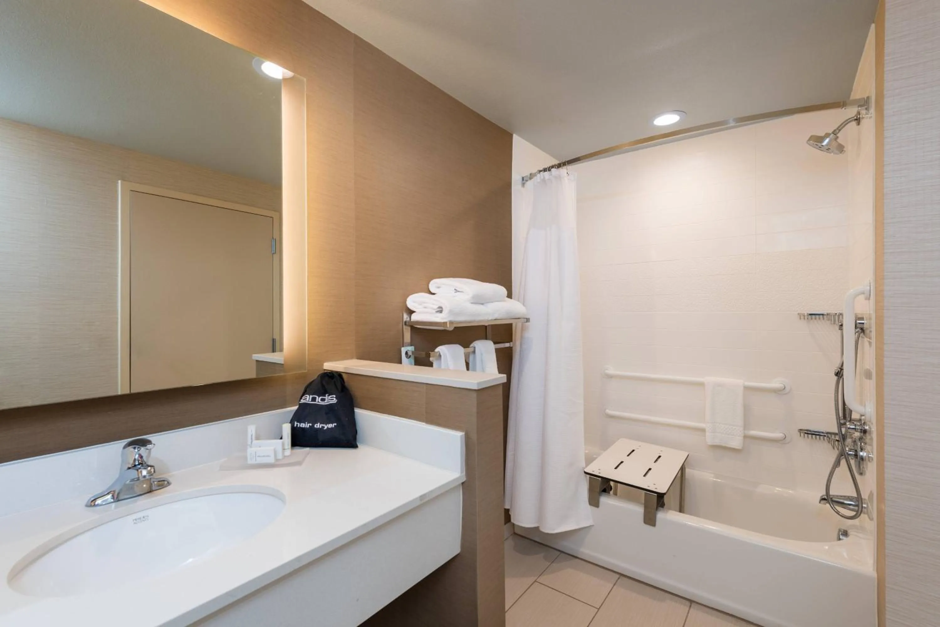 Bathroom in Fairfield Inn & Suites by Marriott Corpus Christi Aransas Pass