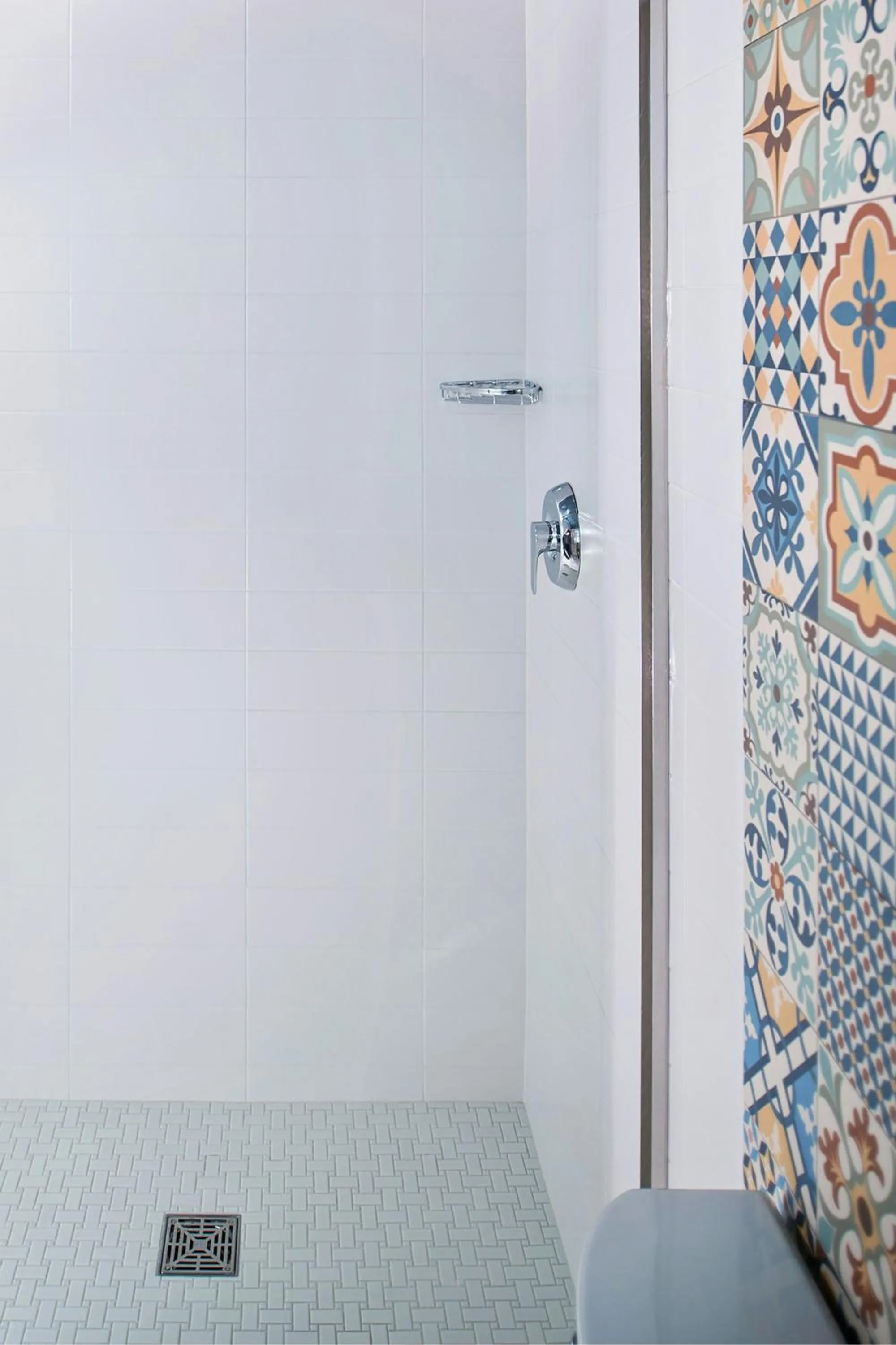 Bathroom in Fenway Hotel, Autograph Collection