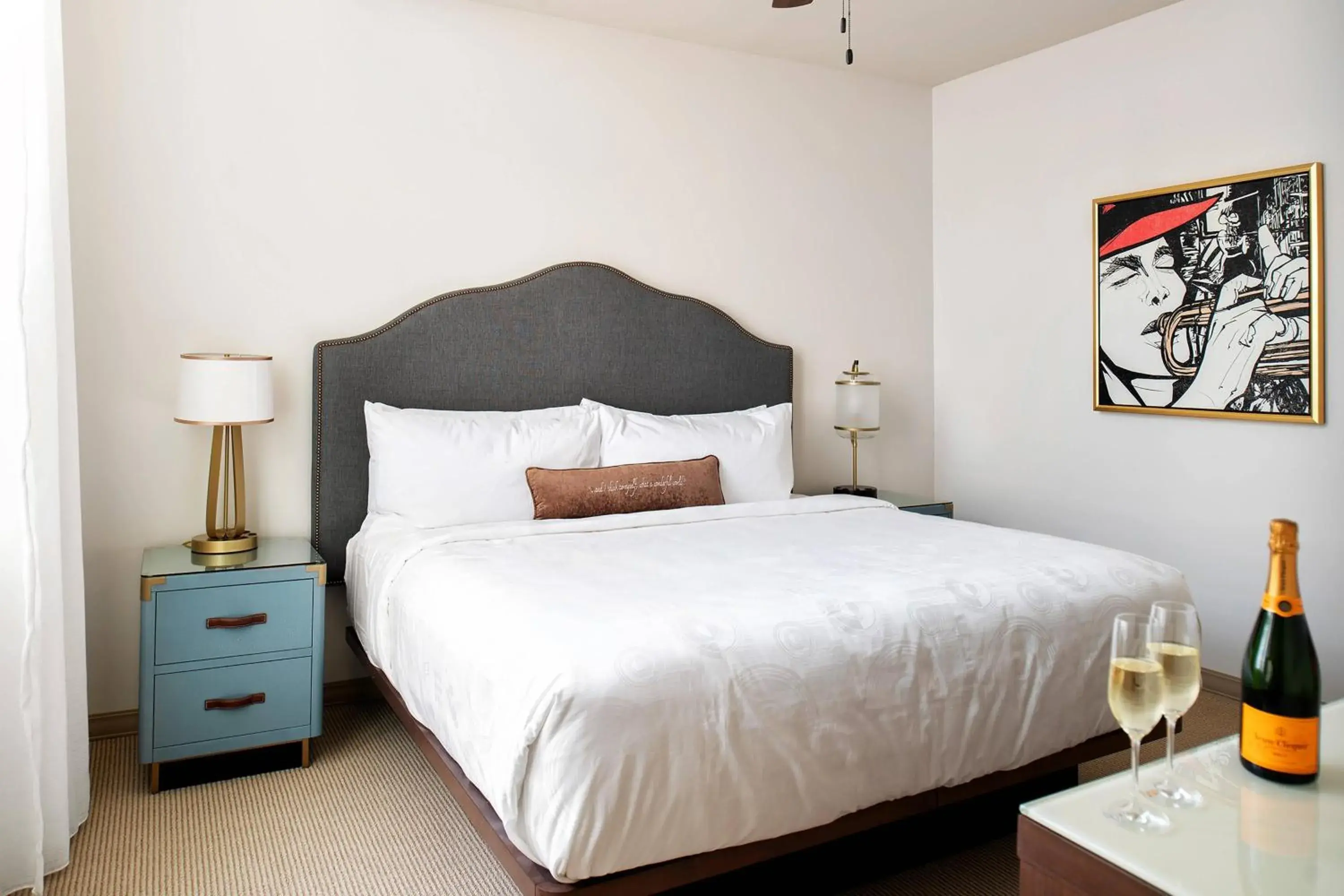 Bedroom, Bed in Fenway Hotel, Autograph Collection Bedroom, Bed in Fenway Hotel, Autograph Collection