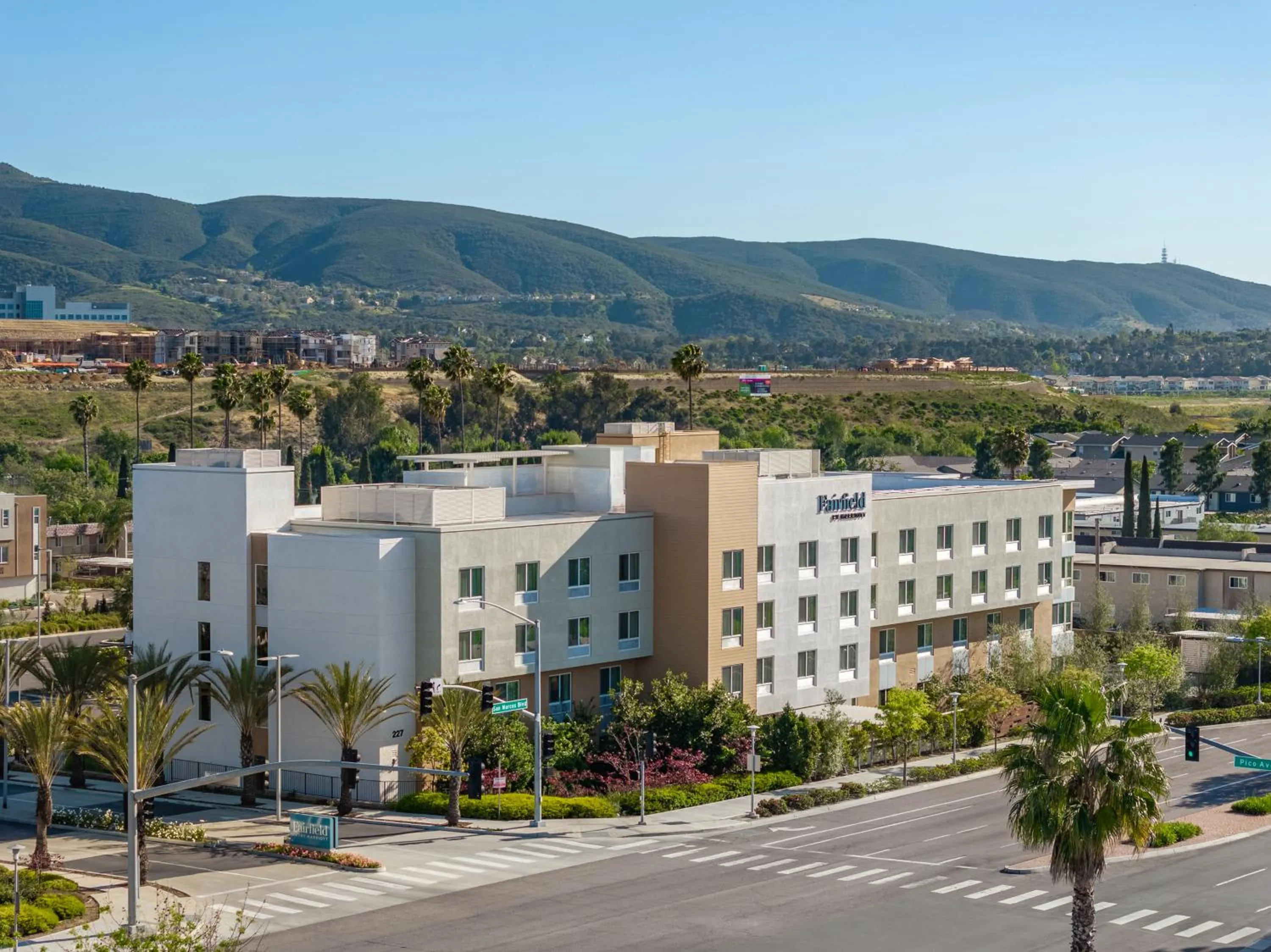 Property building in Fairfield Inn & Suites by Marriott San Diego North/San Marcos