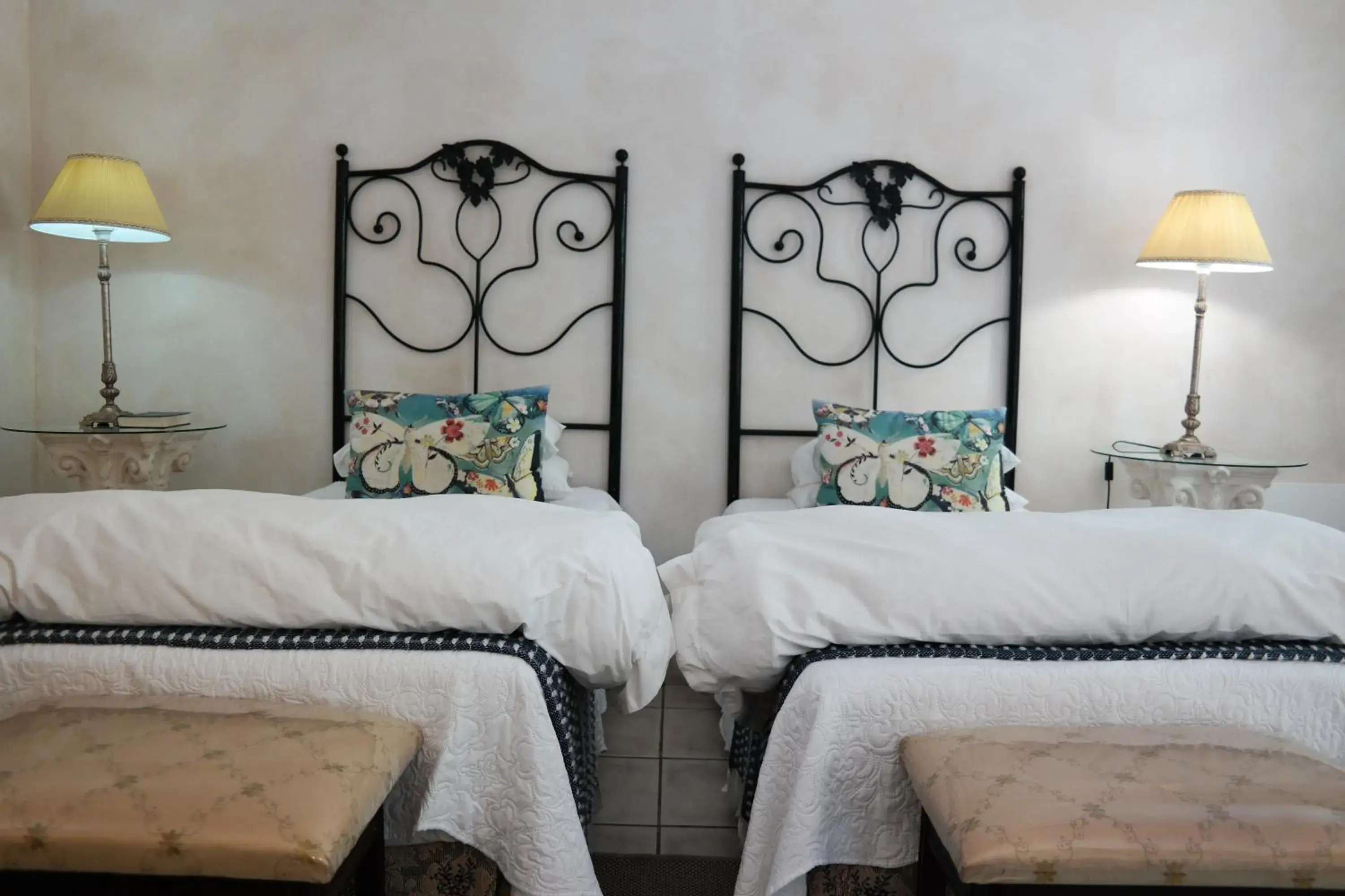 Twin Room in Arcadia 4star Guesthouse Kroonstad Twin Room in Arcadia 4star Guesthouse Kroonstad