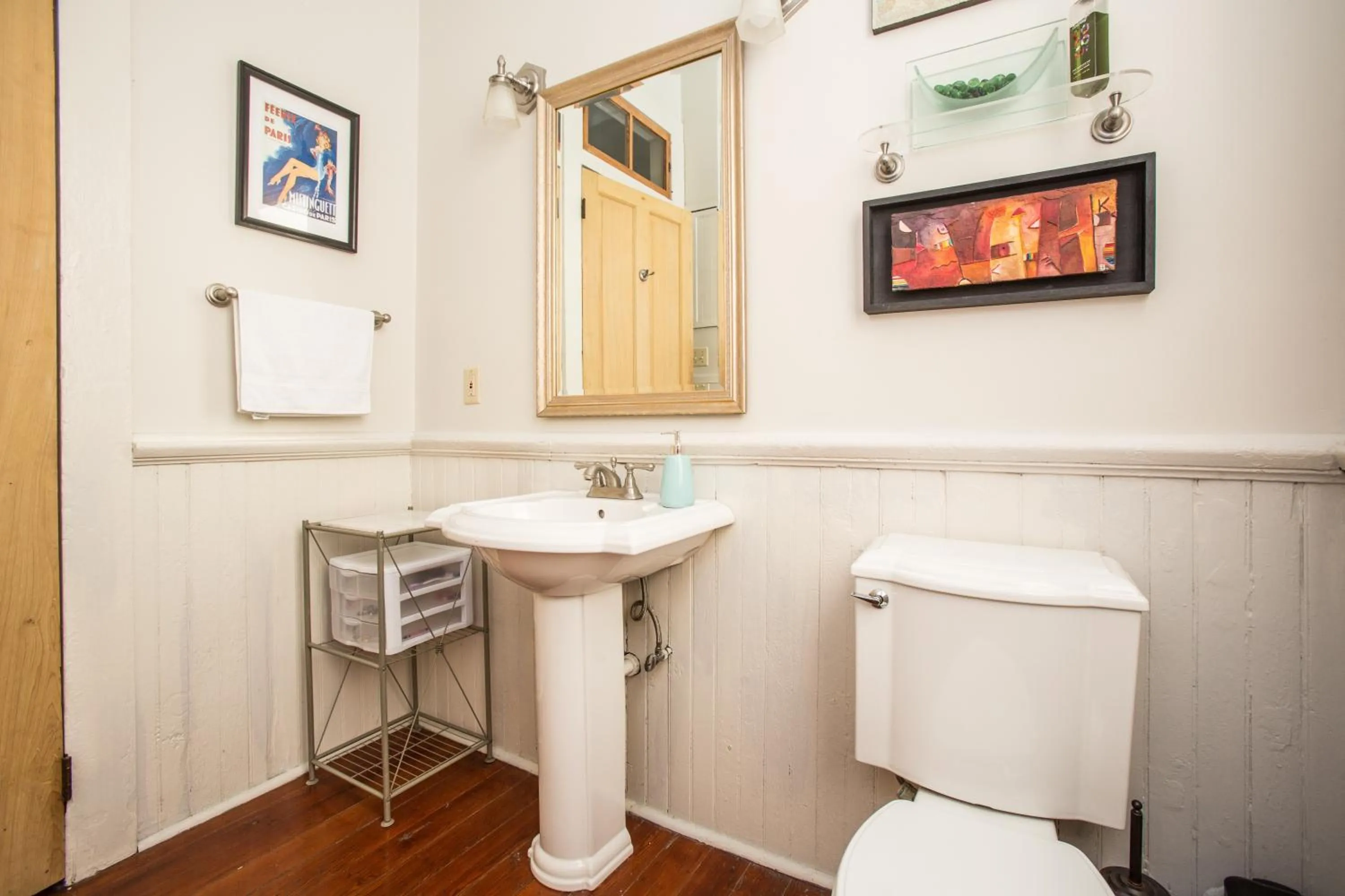 Toilet in Creole Cottage Uptown