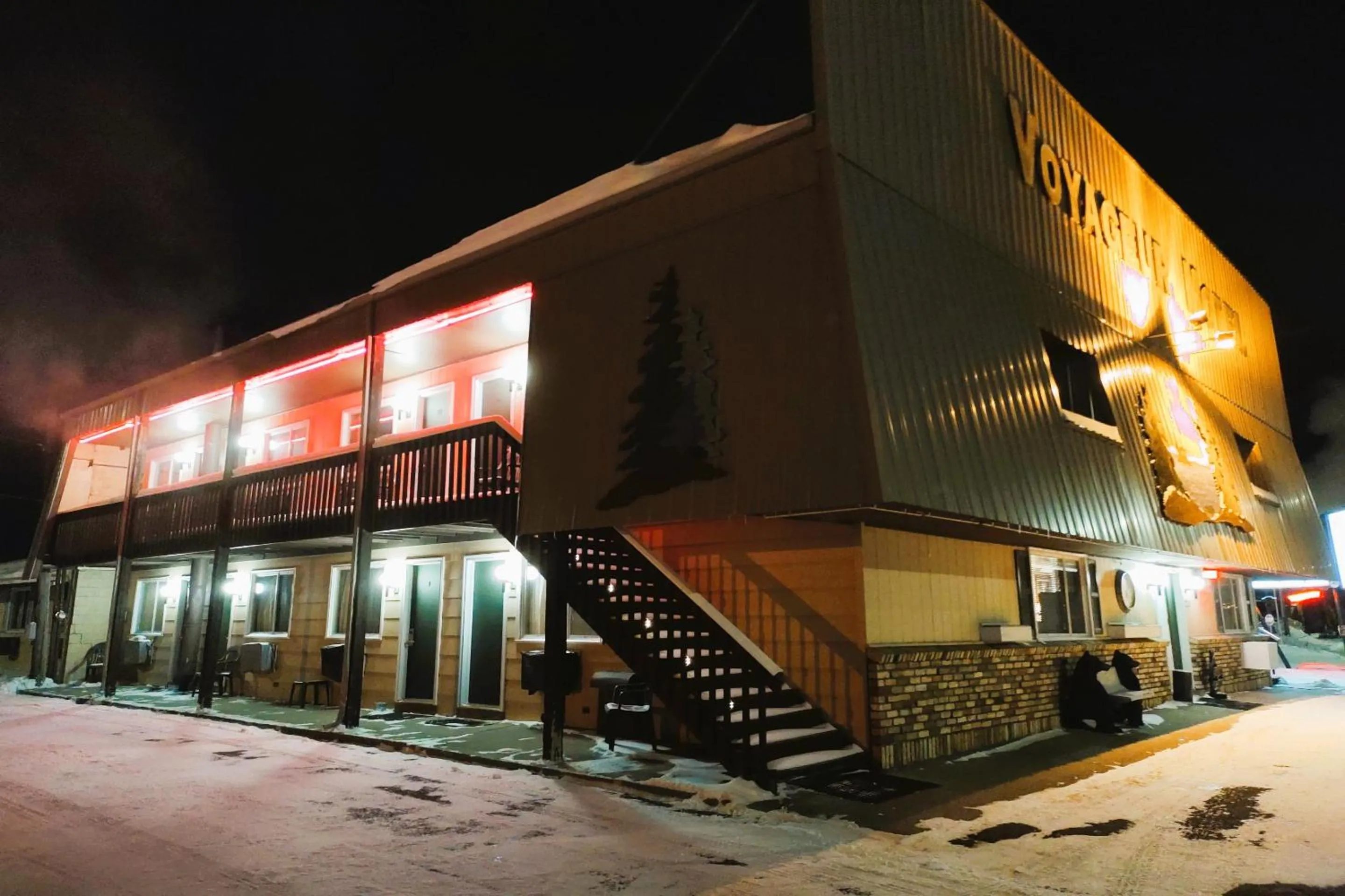 Facade/entrance in Love Hotels Voyageur by OYO at International Falls MN