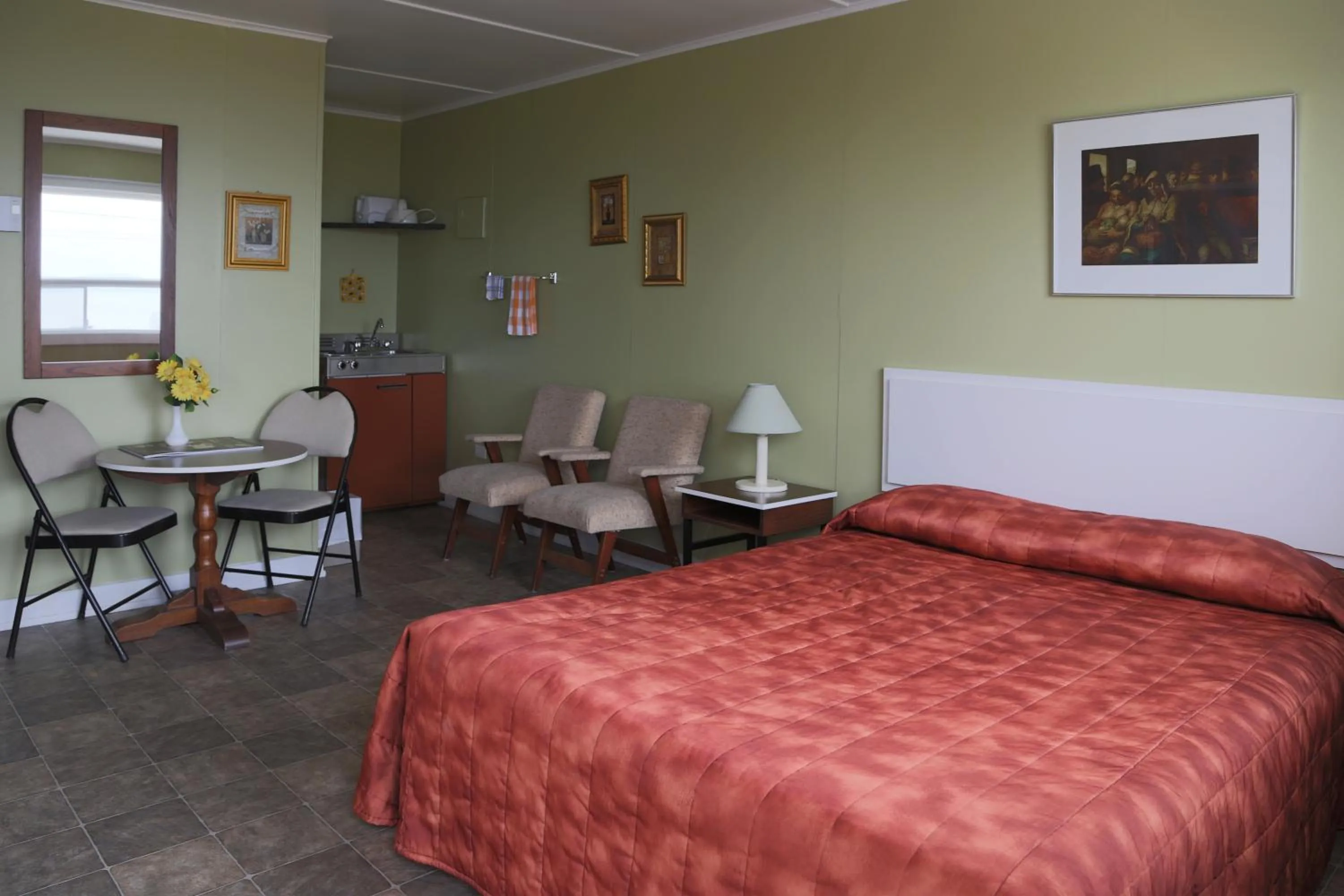 Bed in Motel Bellevue