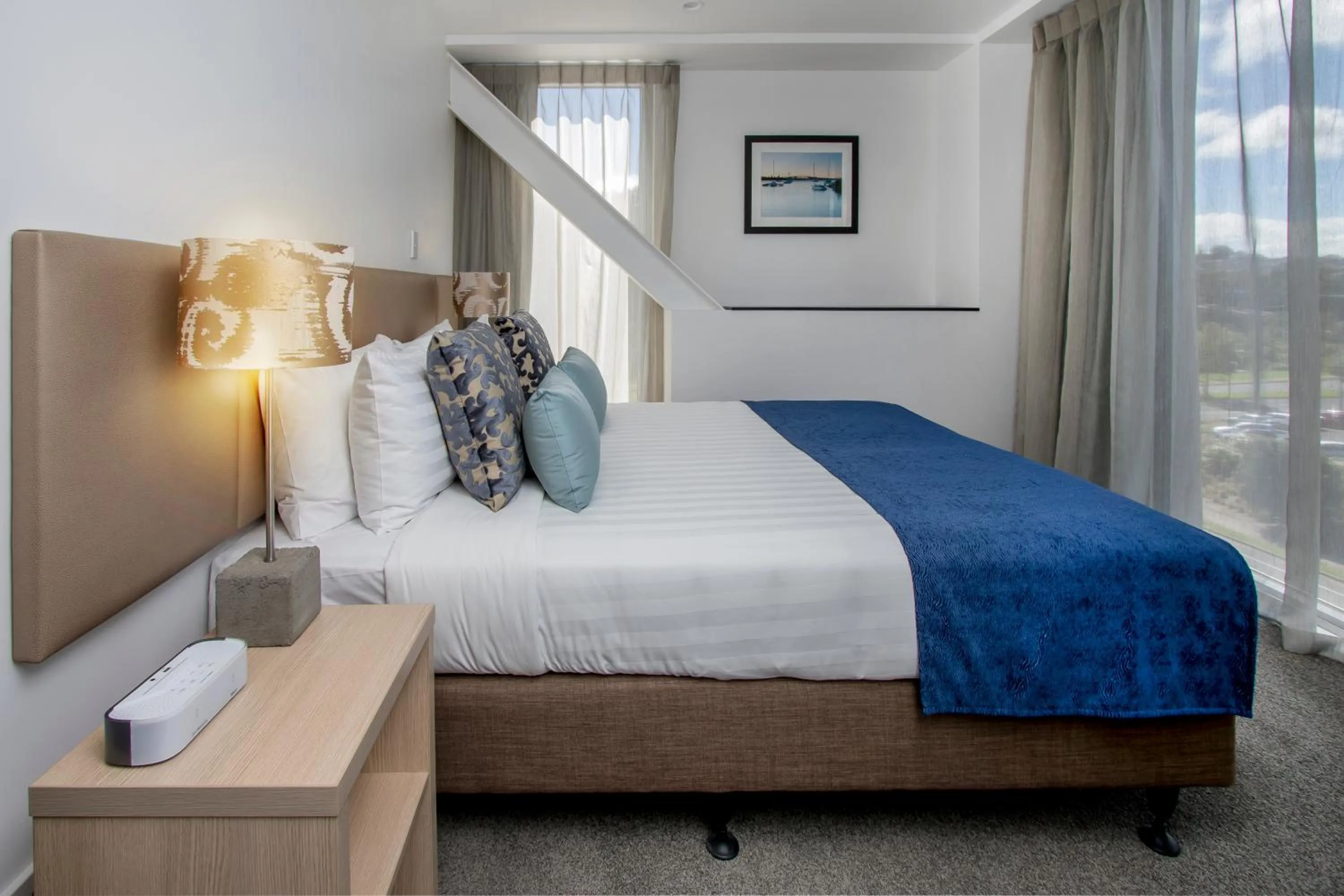 Photo of the whole room, Bed in Ramada Suites by Wyndham Albany