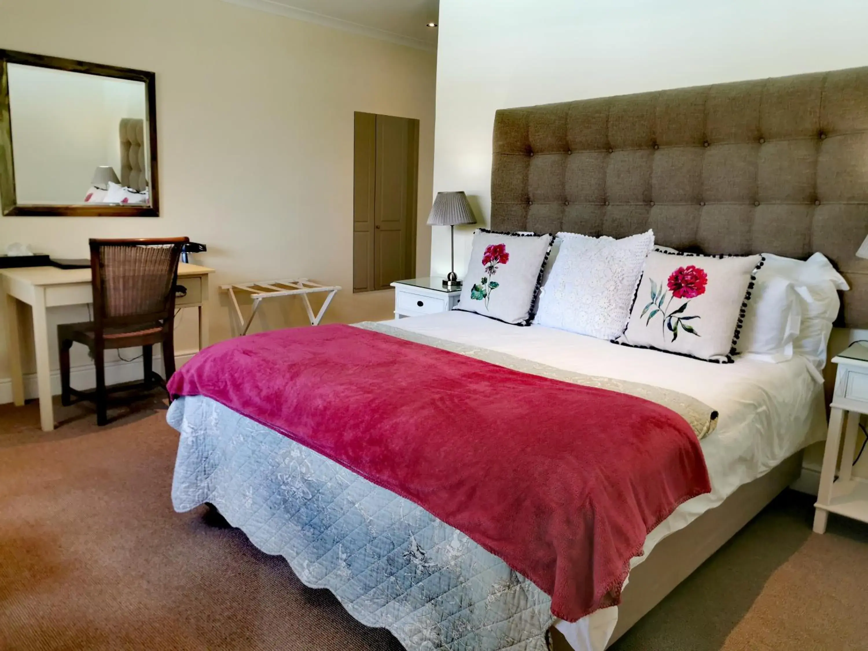 Standard Queen Room - single occupancy in Boutique Villa Guesthouse Standard Queen Room - single occupancy in Boutique Villa Guesthouse