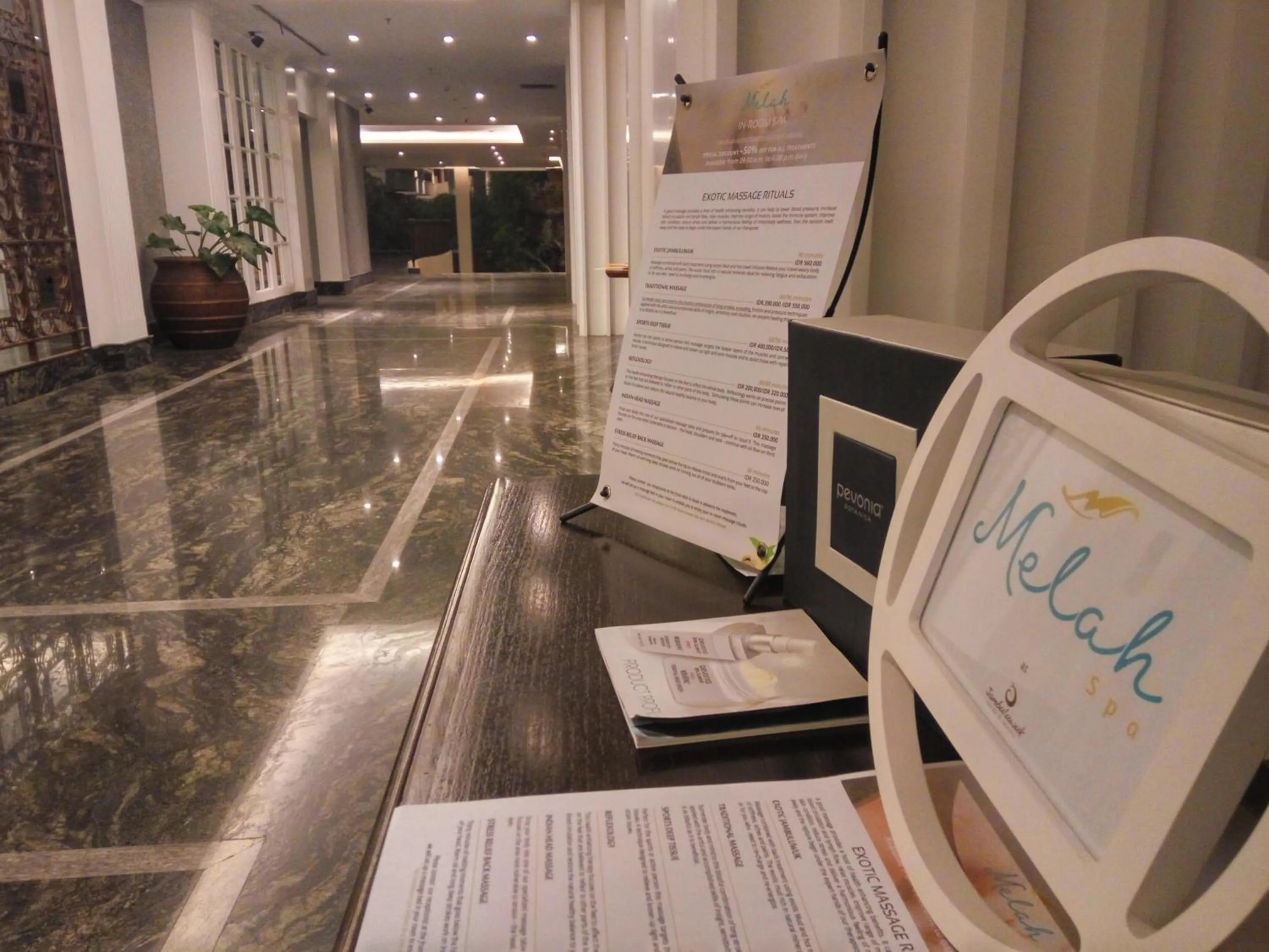 Lobby or reception in Jambuluwuk Oceano Seminyak Hotel