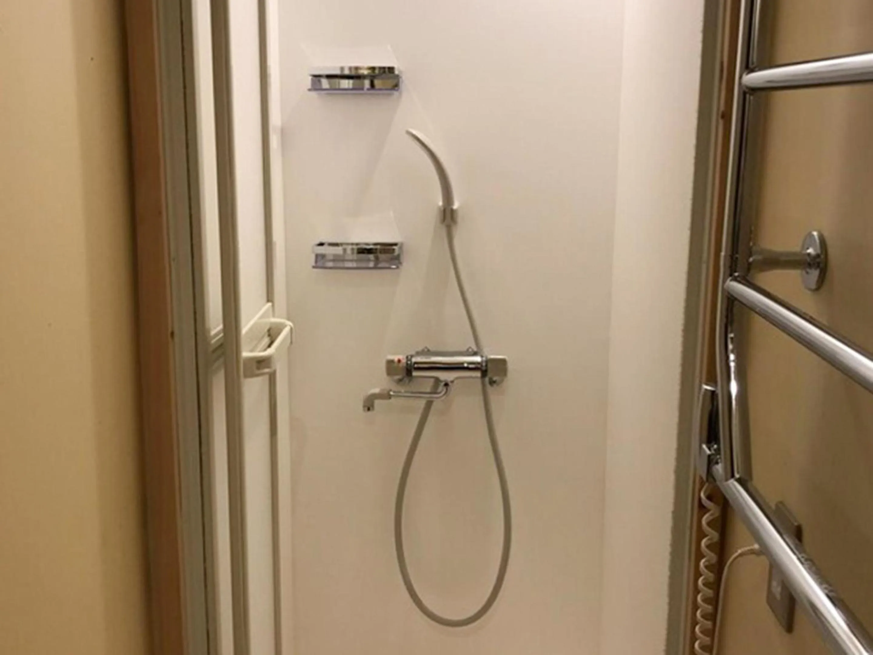 Shower in sakainoma hotel 熊