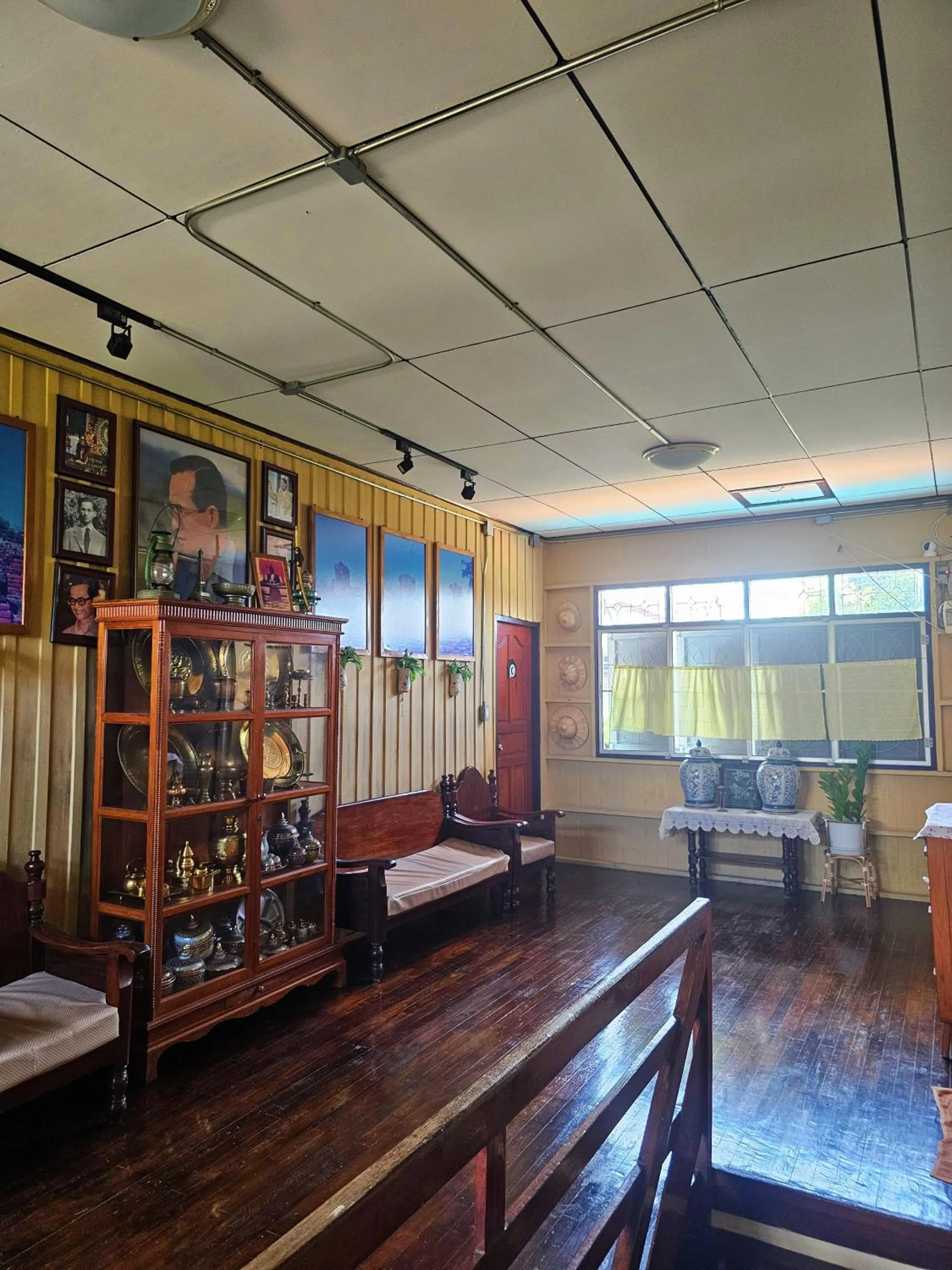 Banchan Hostel