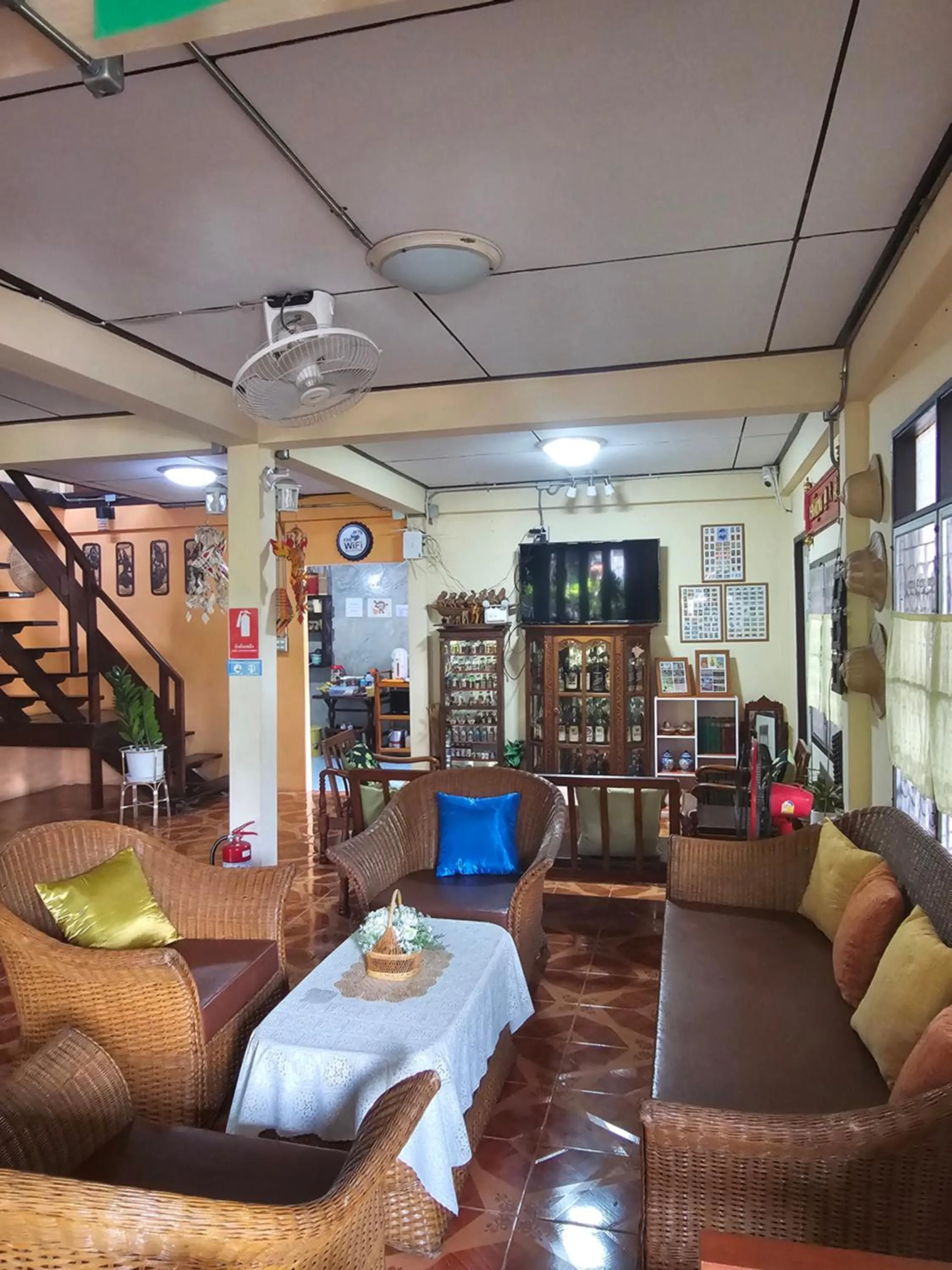 Banchan Hostel