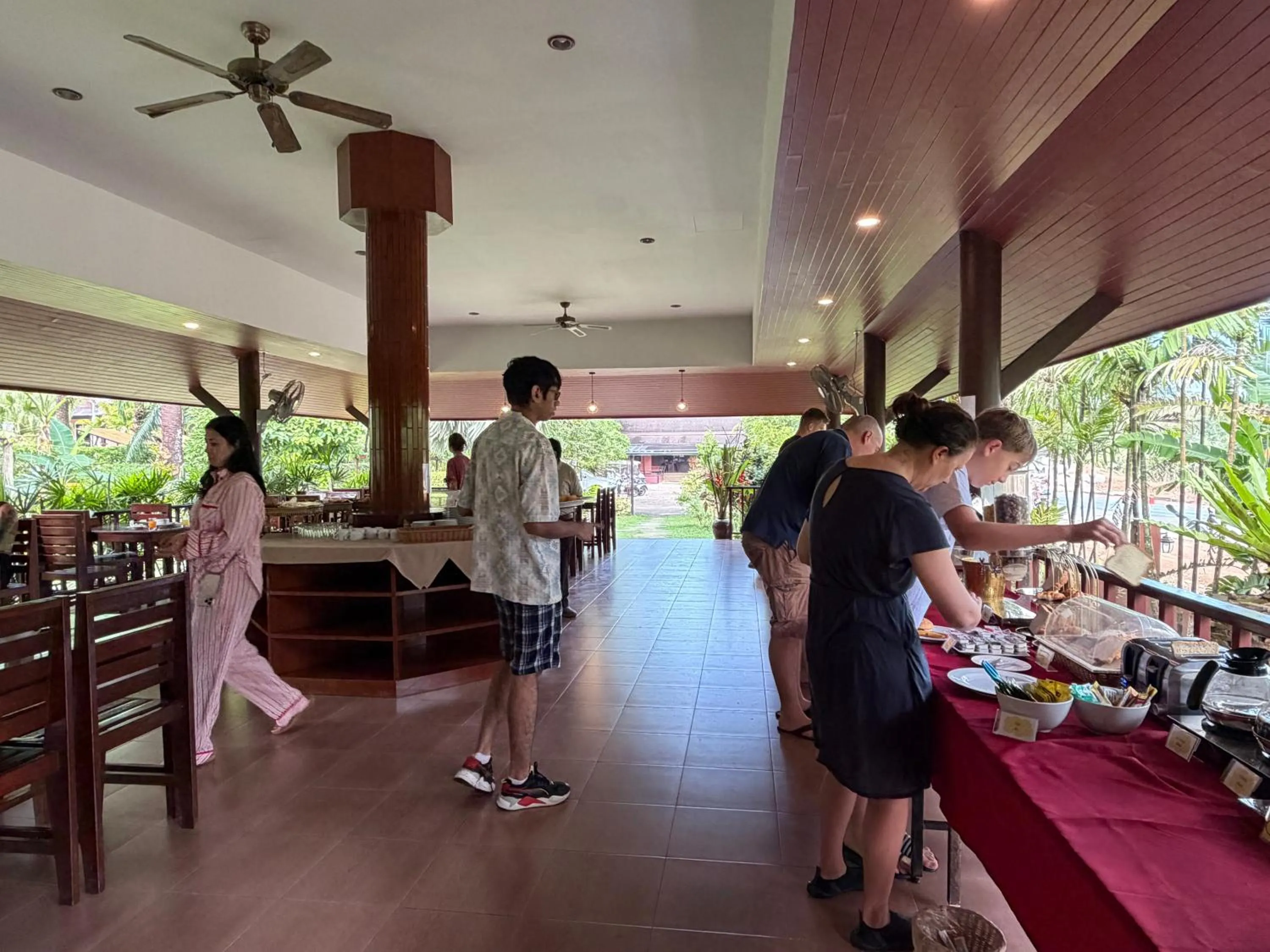 Restaurant/places to eat in Palm Kiri Aonang Resort