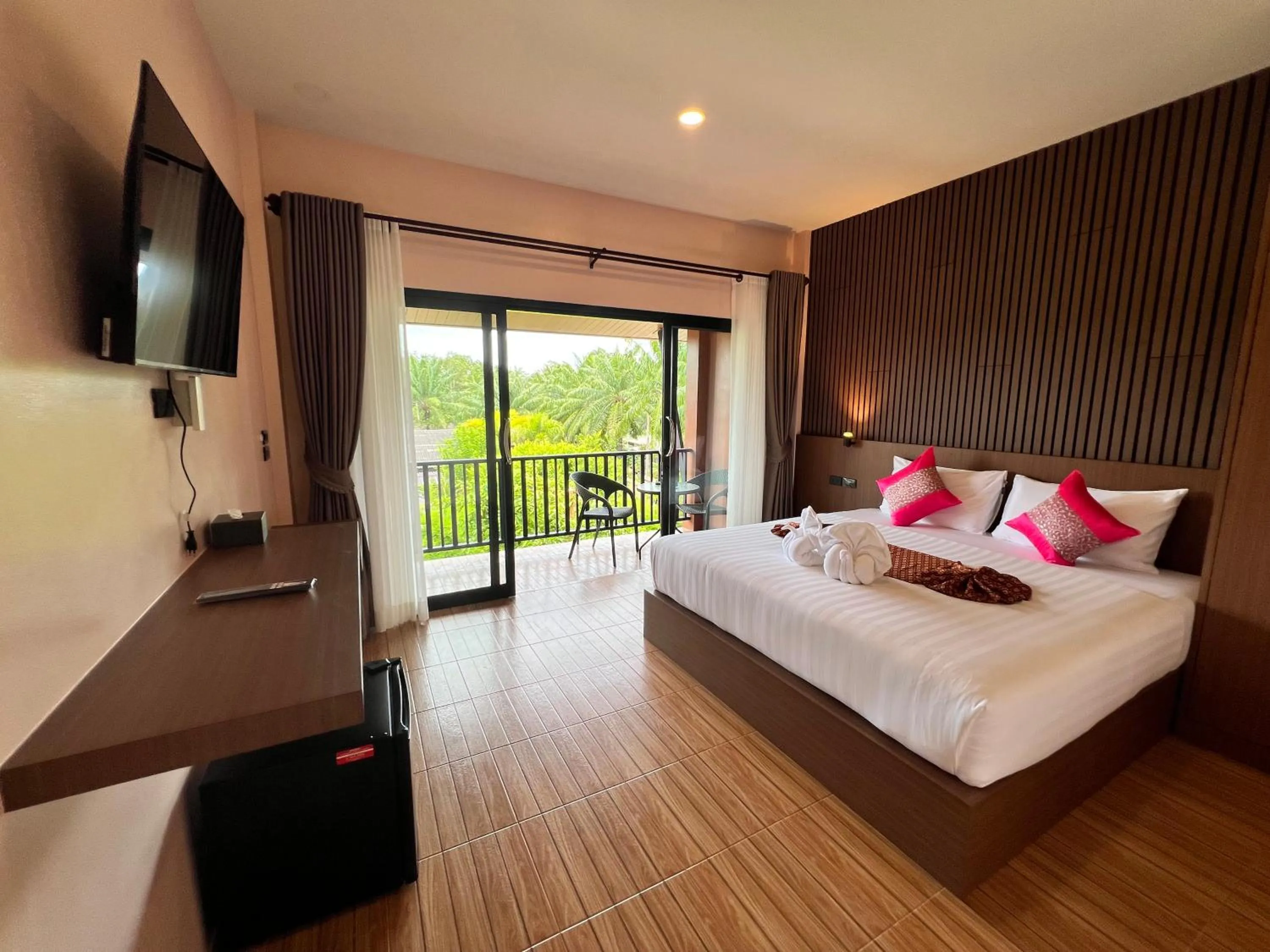 Bed in Palm Kiri Aonang Resort