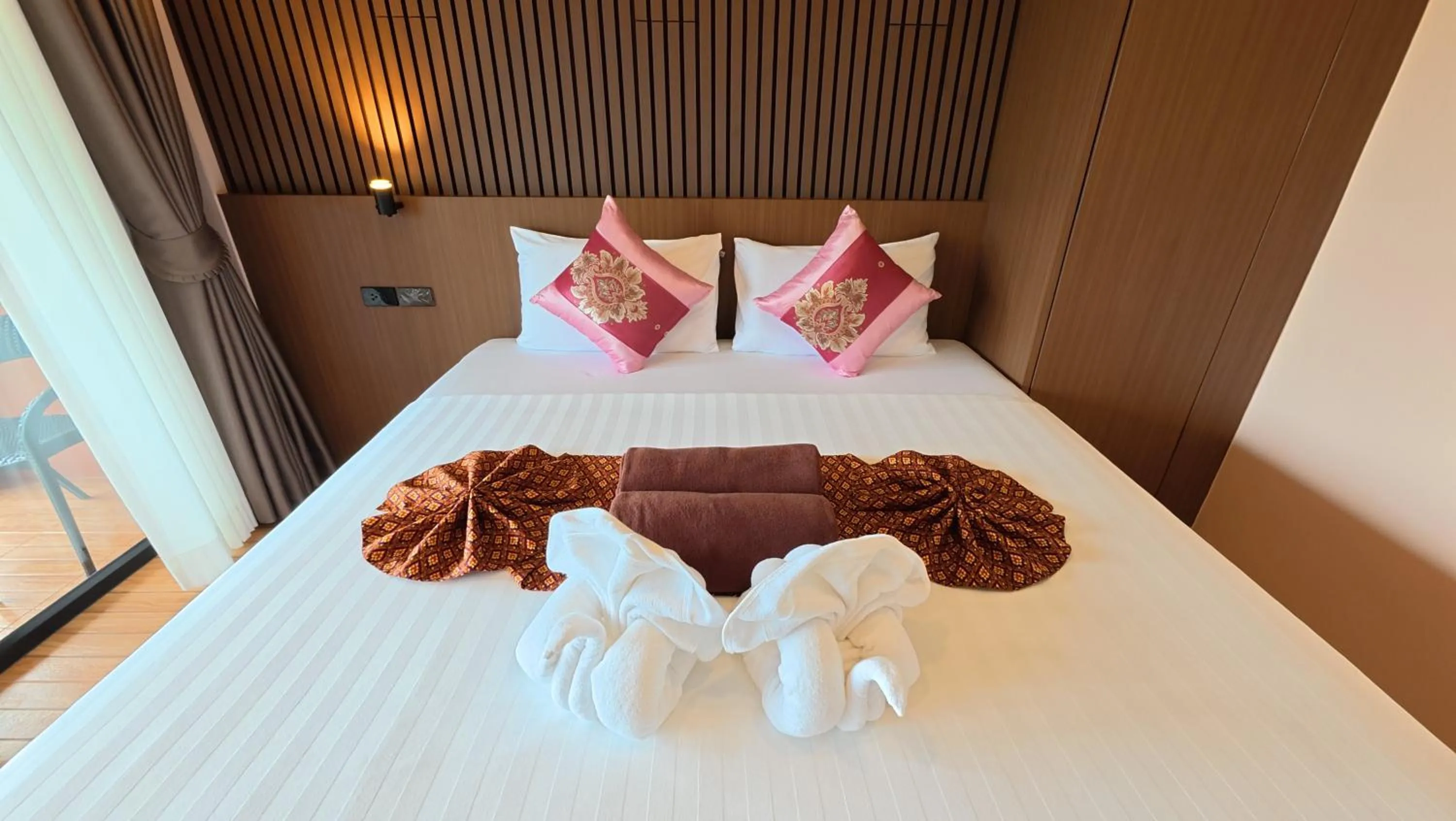 Bed in Palm Kiri Aonang Resort