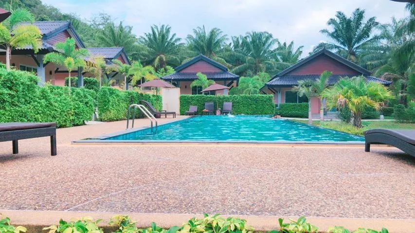 Swimming pool in Palm Kiri Aonang Resort