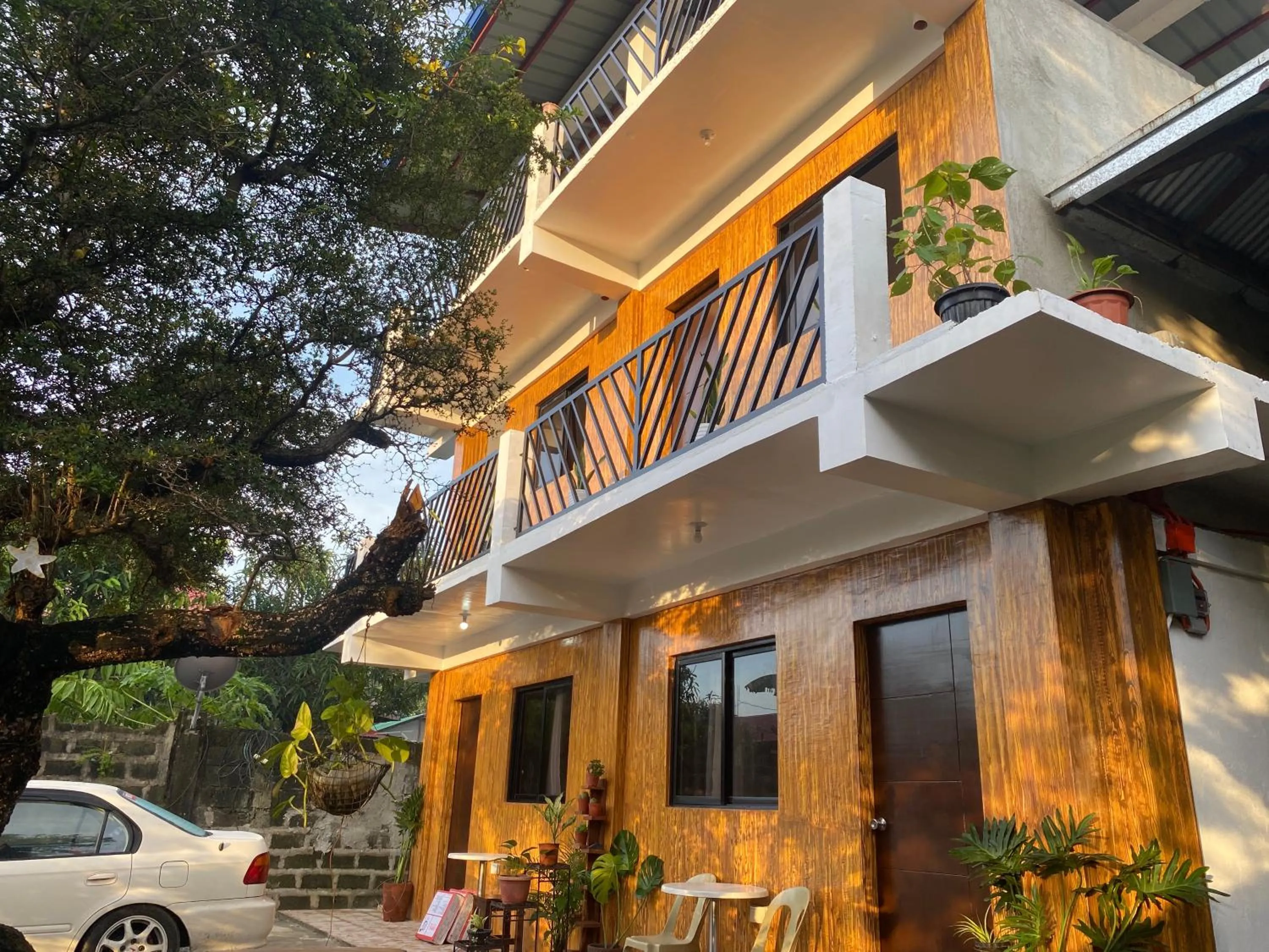 Property building in Alona's Traditional Filipino Home near 100 Islands Wharf