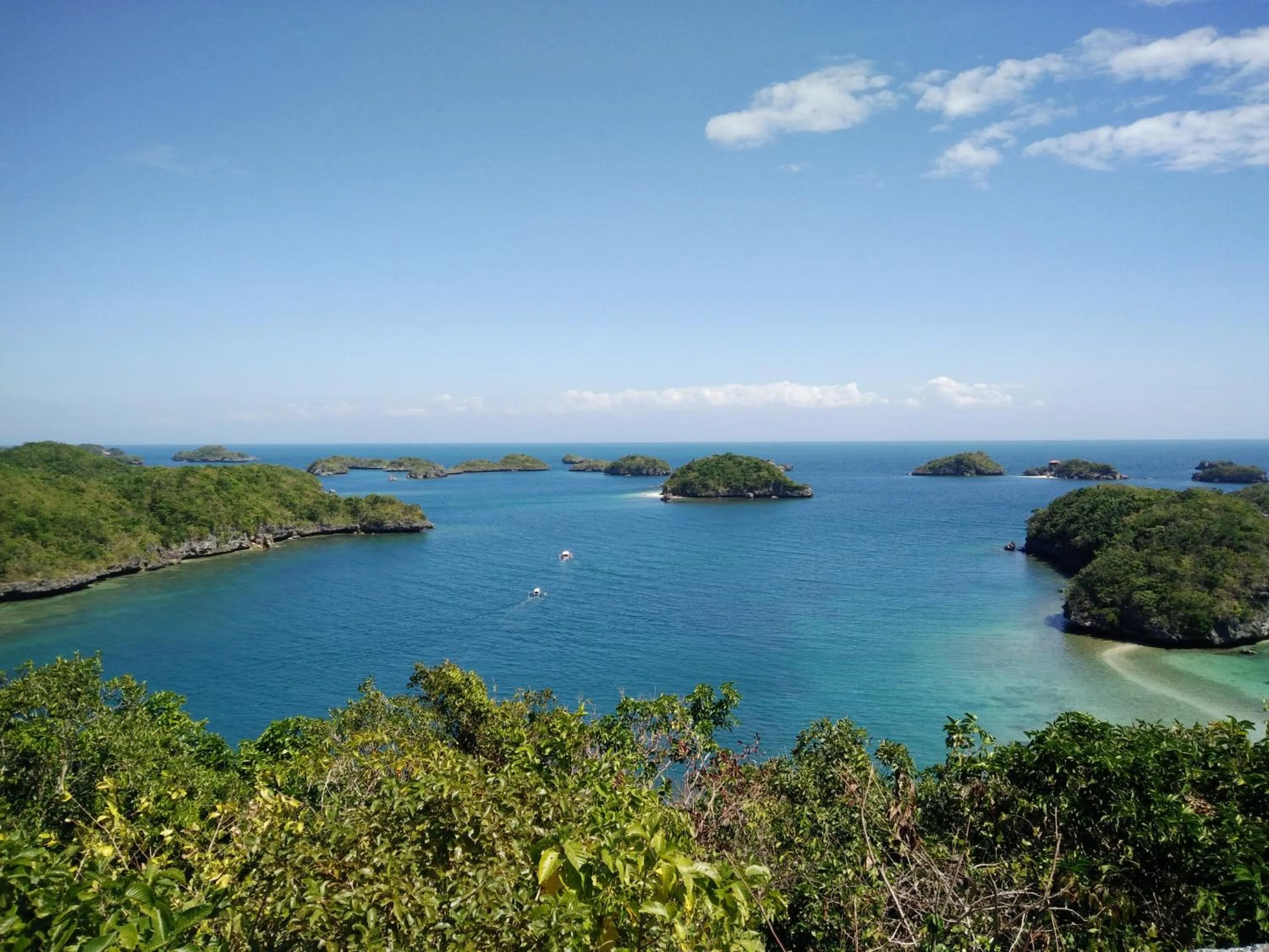 Windsurfing in Alona's Traditional Filipino Home near 100 Islands Wharf
