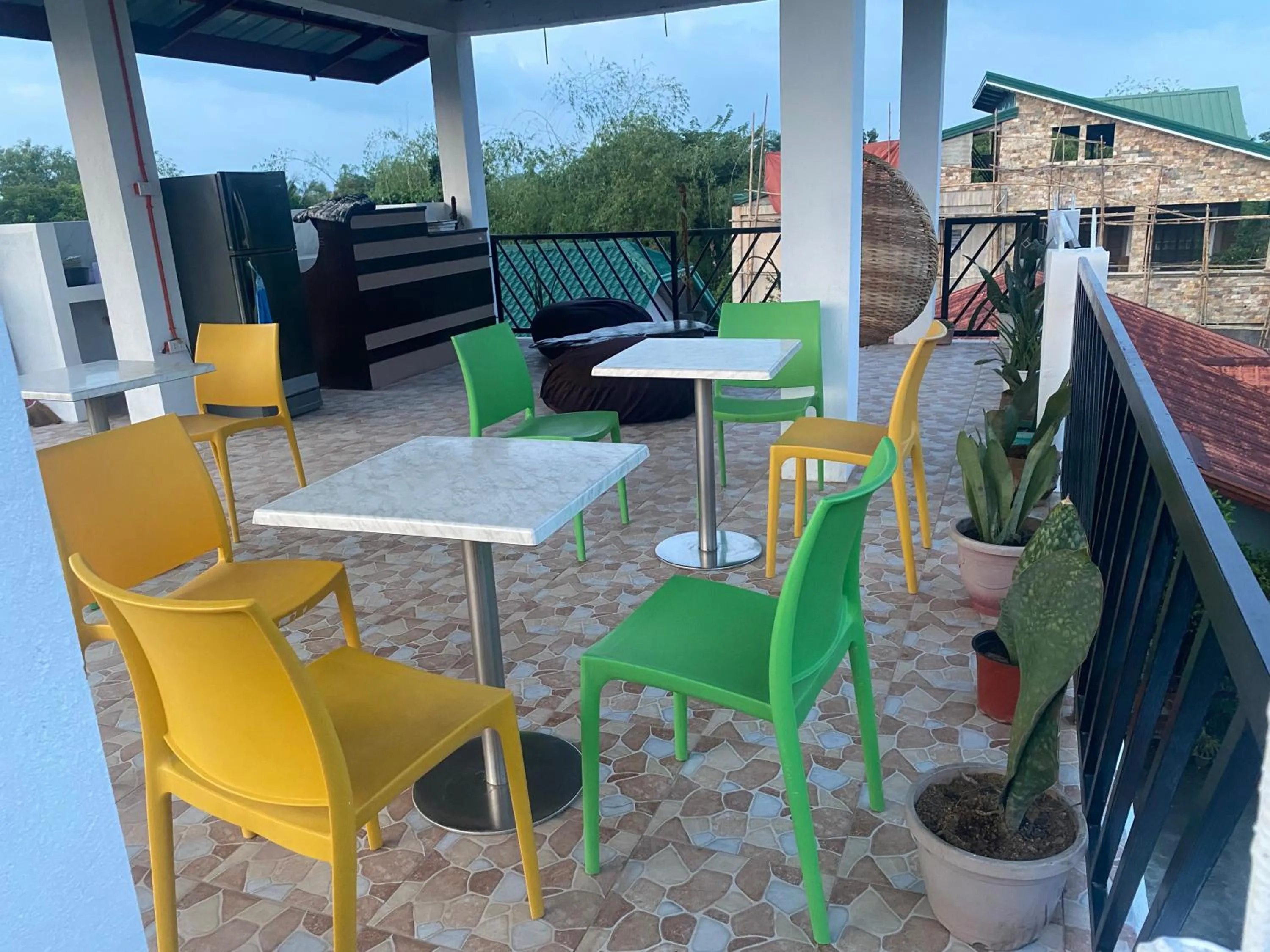 Restaurant/places to eat in Alona's Traditional Filipino Home near 100 Islands Wharf