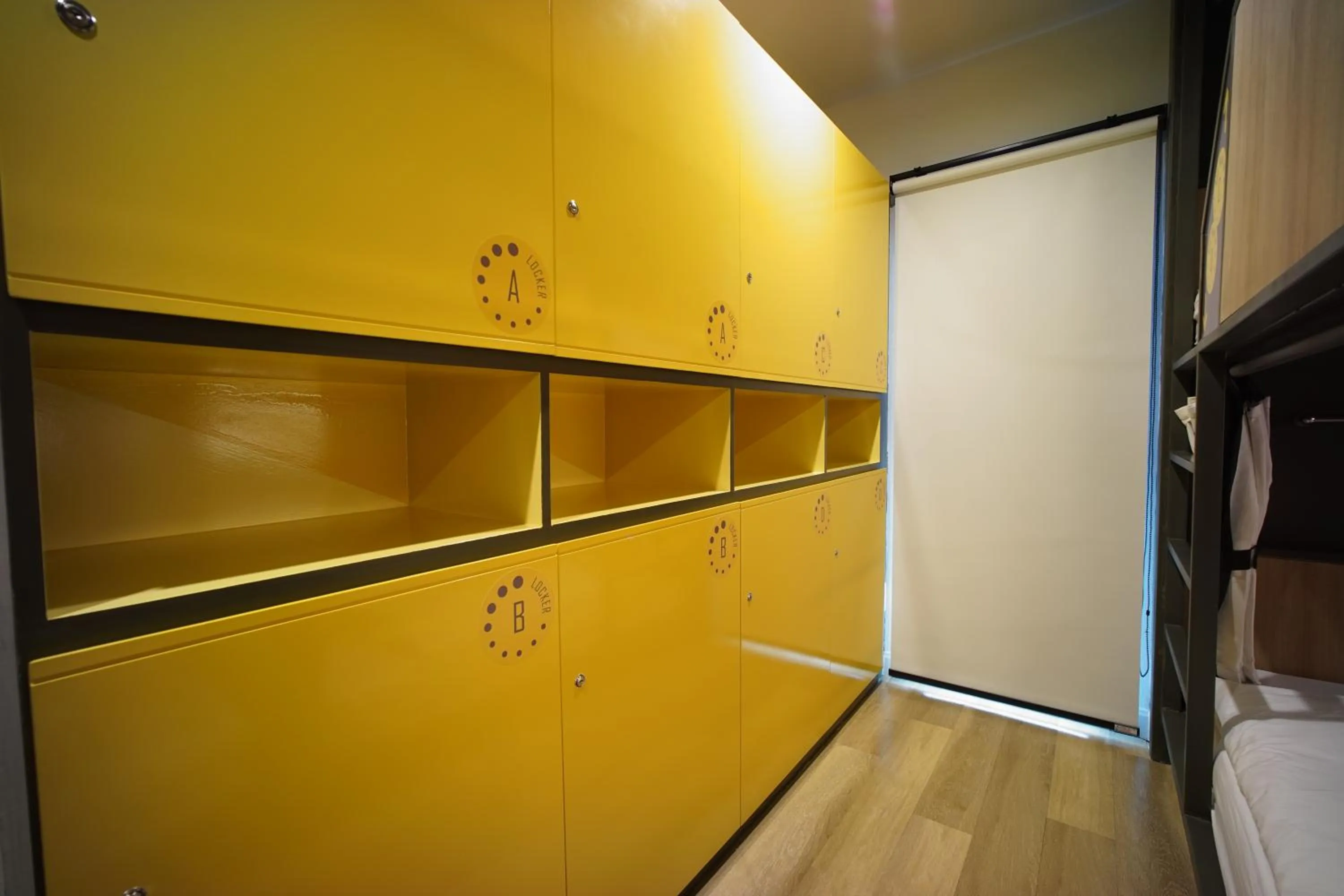 Photo of the whole room in BRB Hostel Bangkok Silom