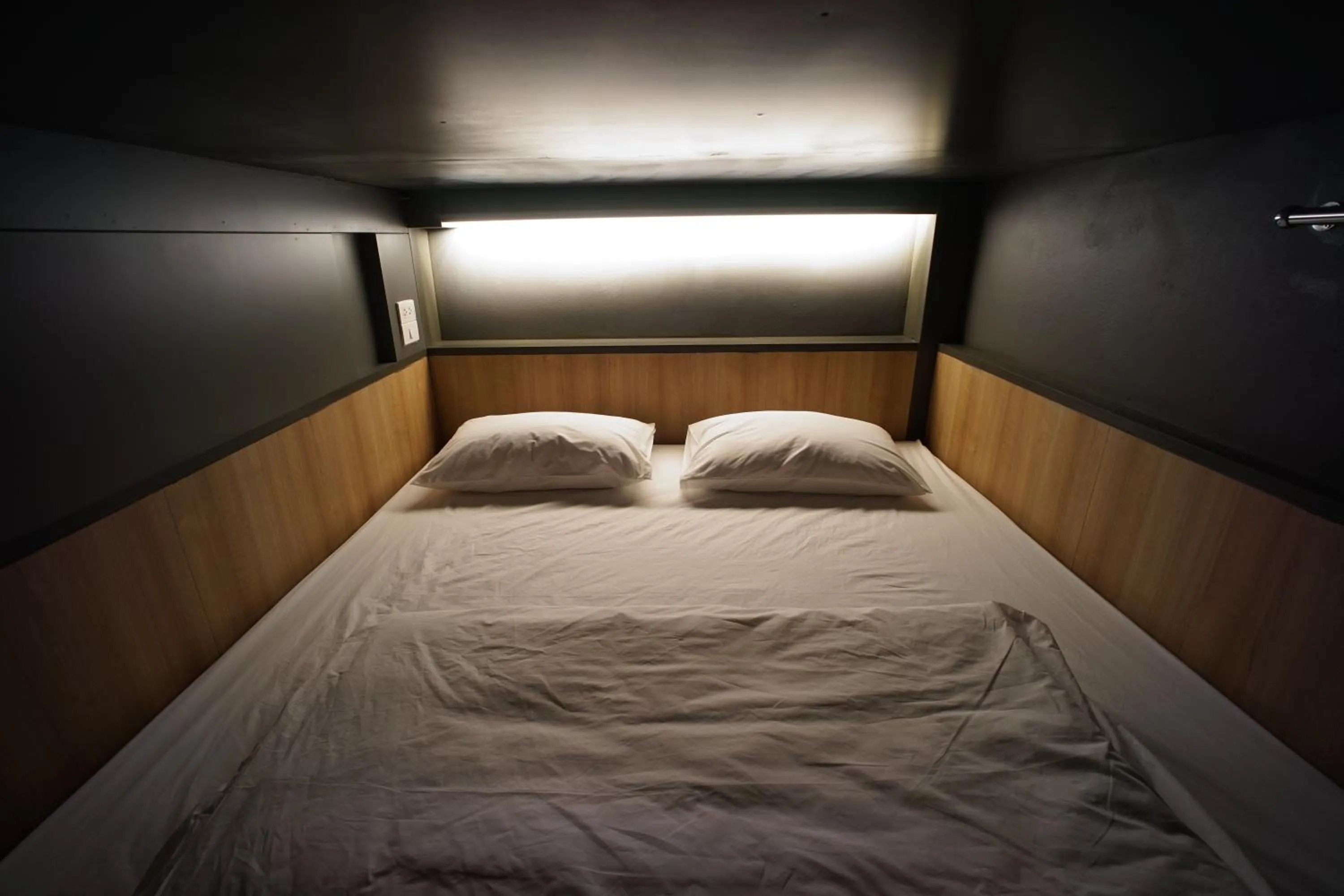 Bed in BRB Hostel Bangkok Silom