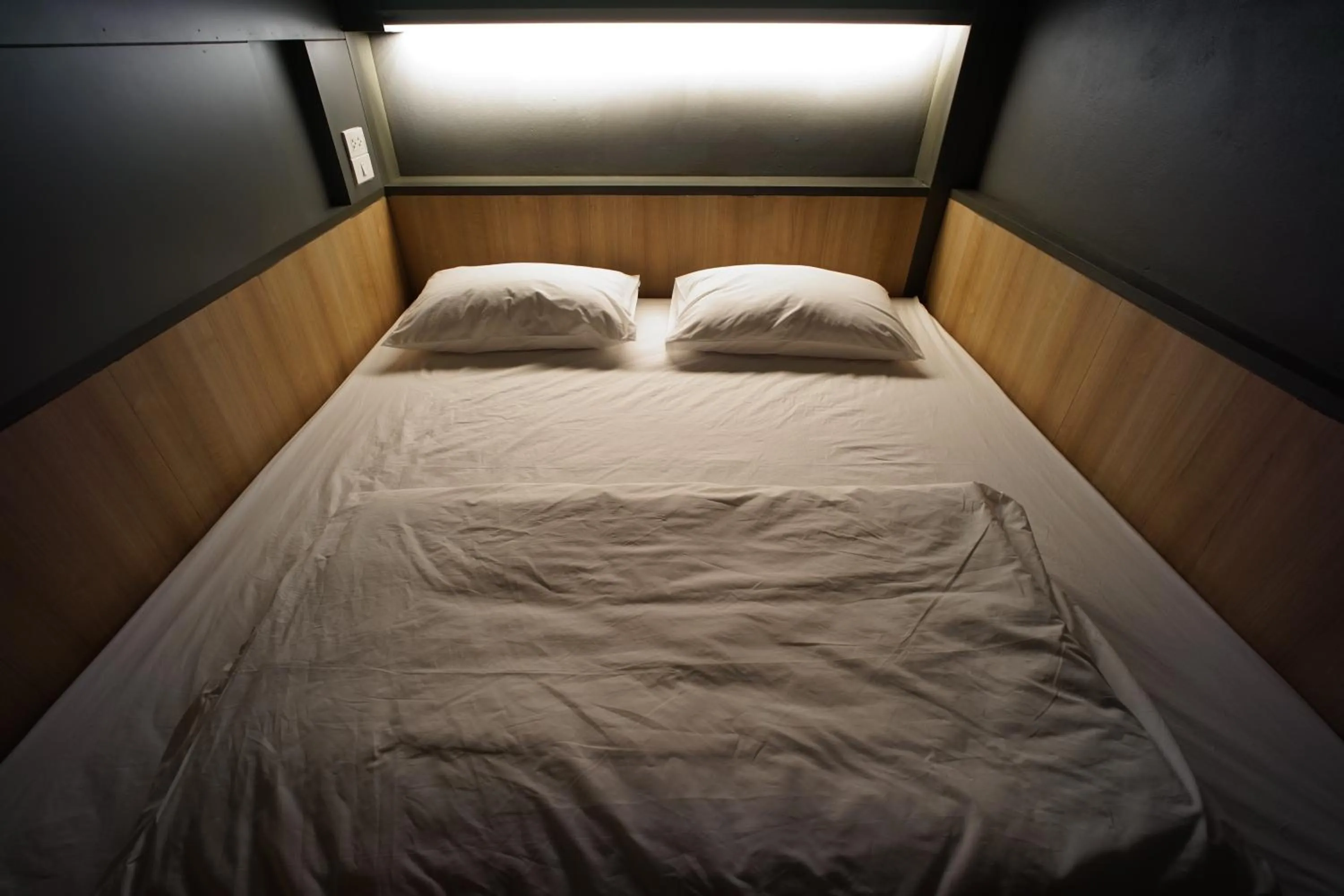 Bed in BRB Hostel Bangkok Silom