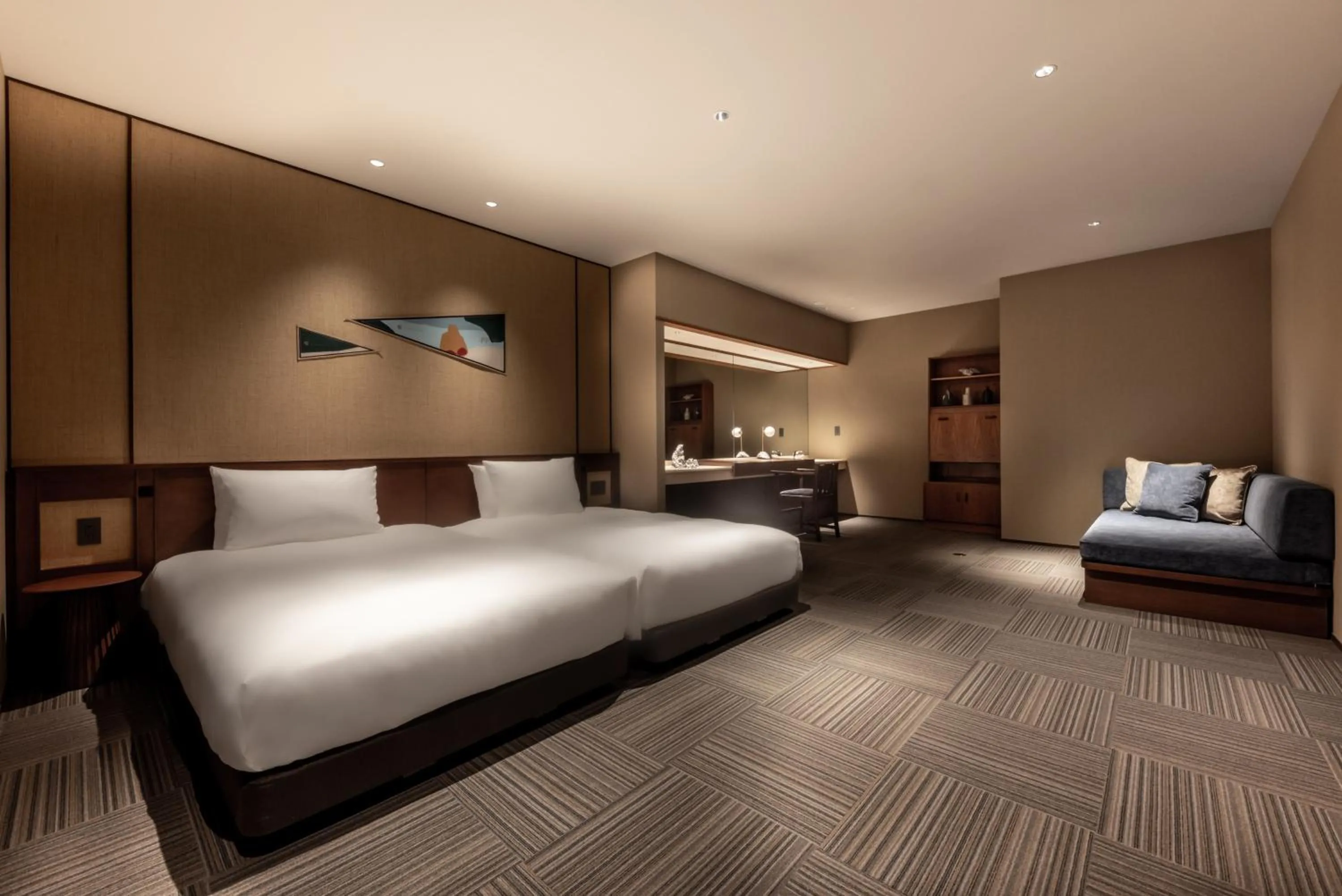 Bedroom, Bed in IZU RETREAT by Onko Chishin