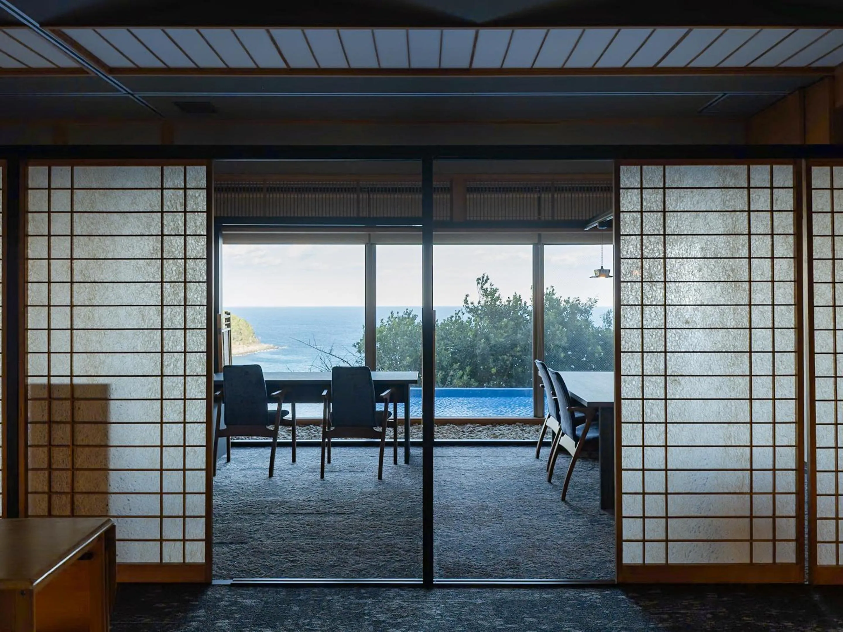 Restaurant/places to eat in IZU RETREAT by Onko Chishin