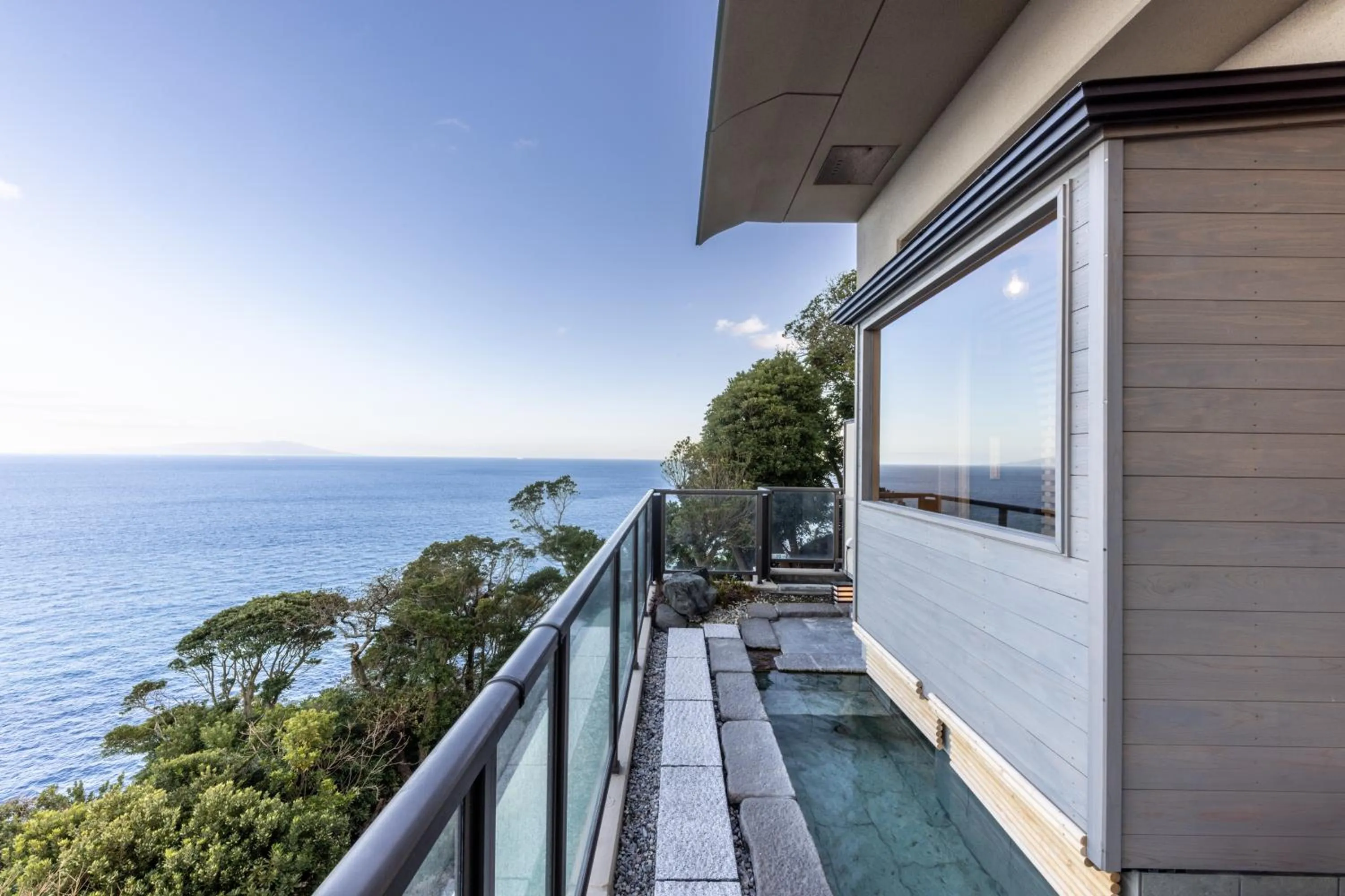 Sauna in IZU RETREAT by Onko Chishin